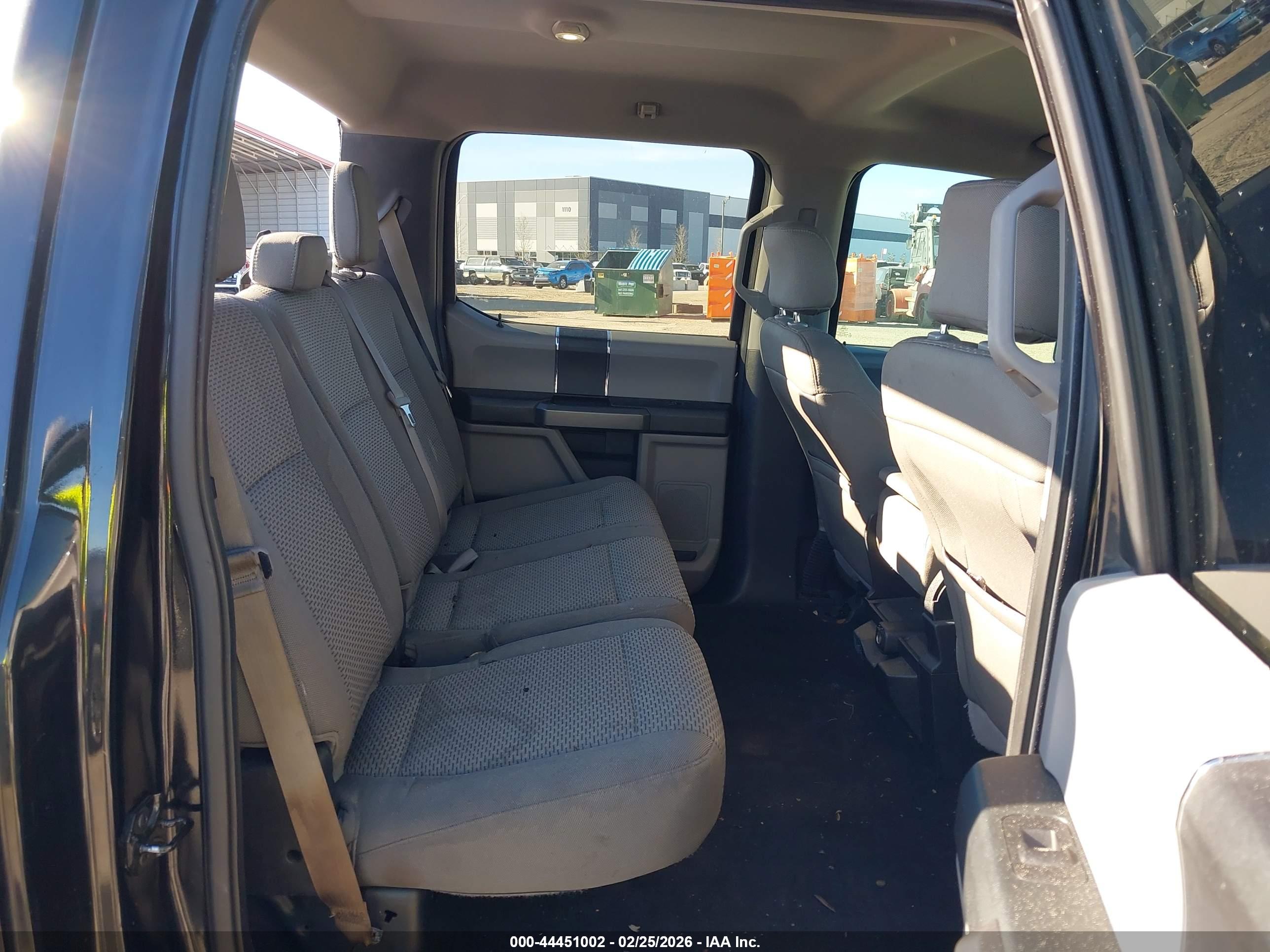 FORD F-150 image 8
