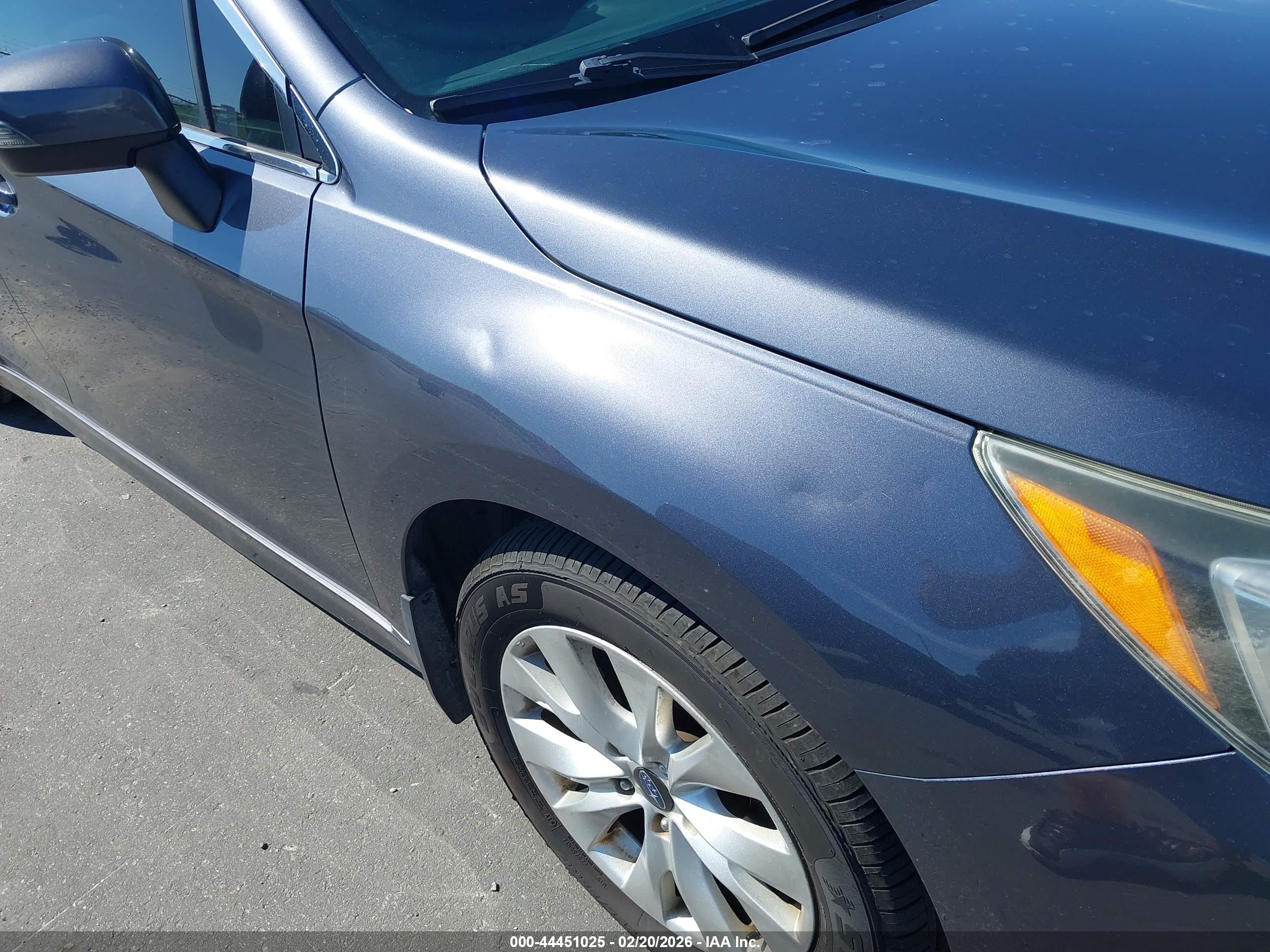 SUBARU LEGACY image 6