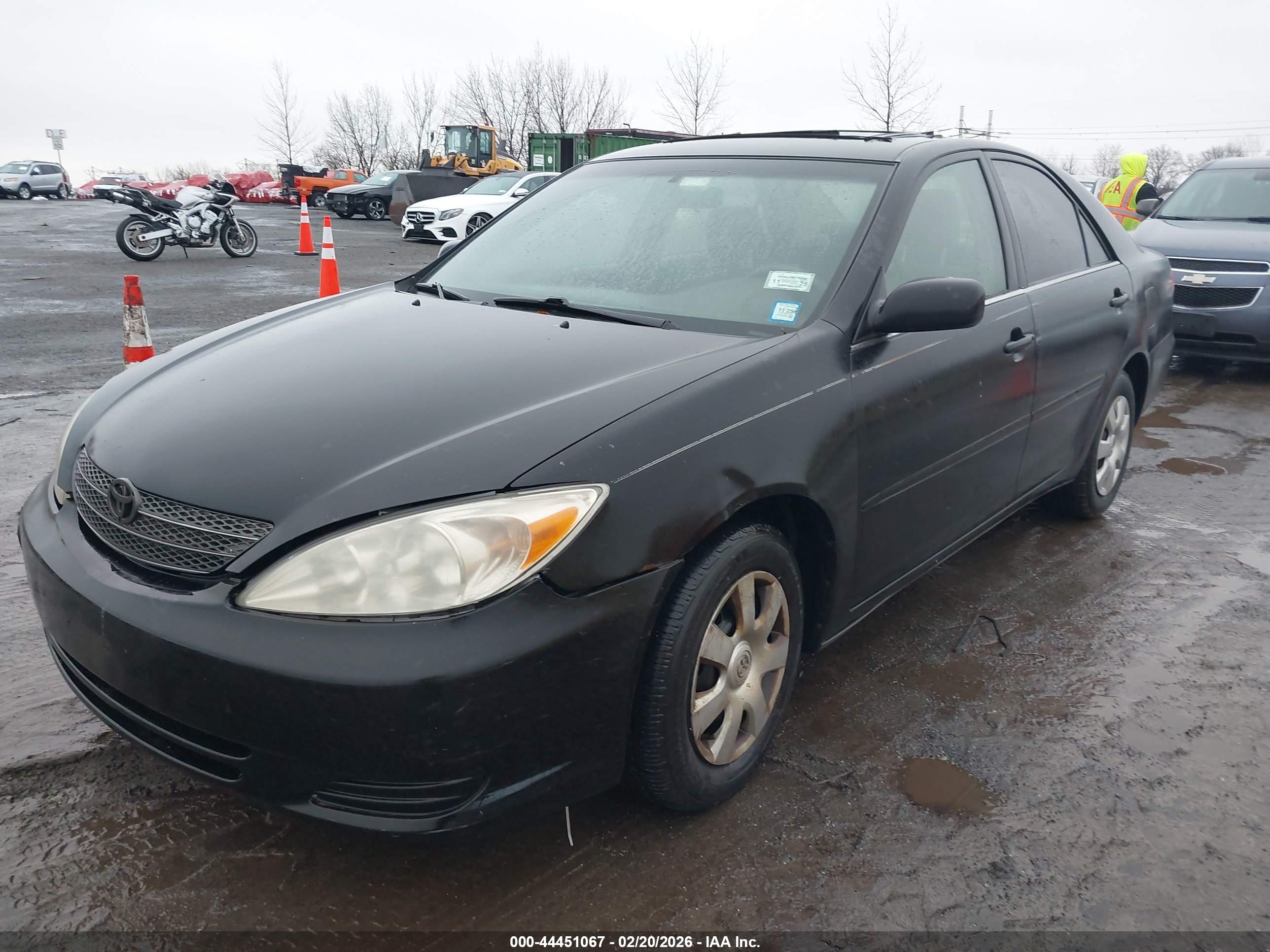 TOYOTA CAMRY image 6