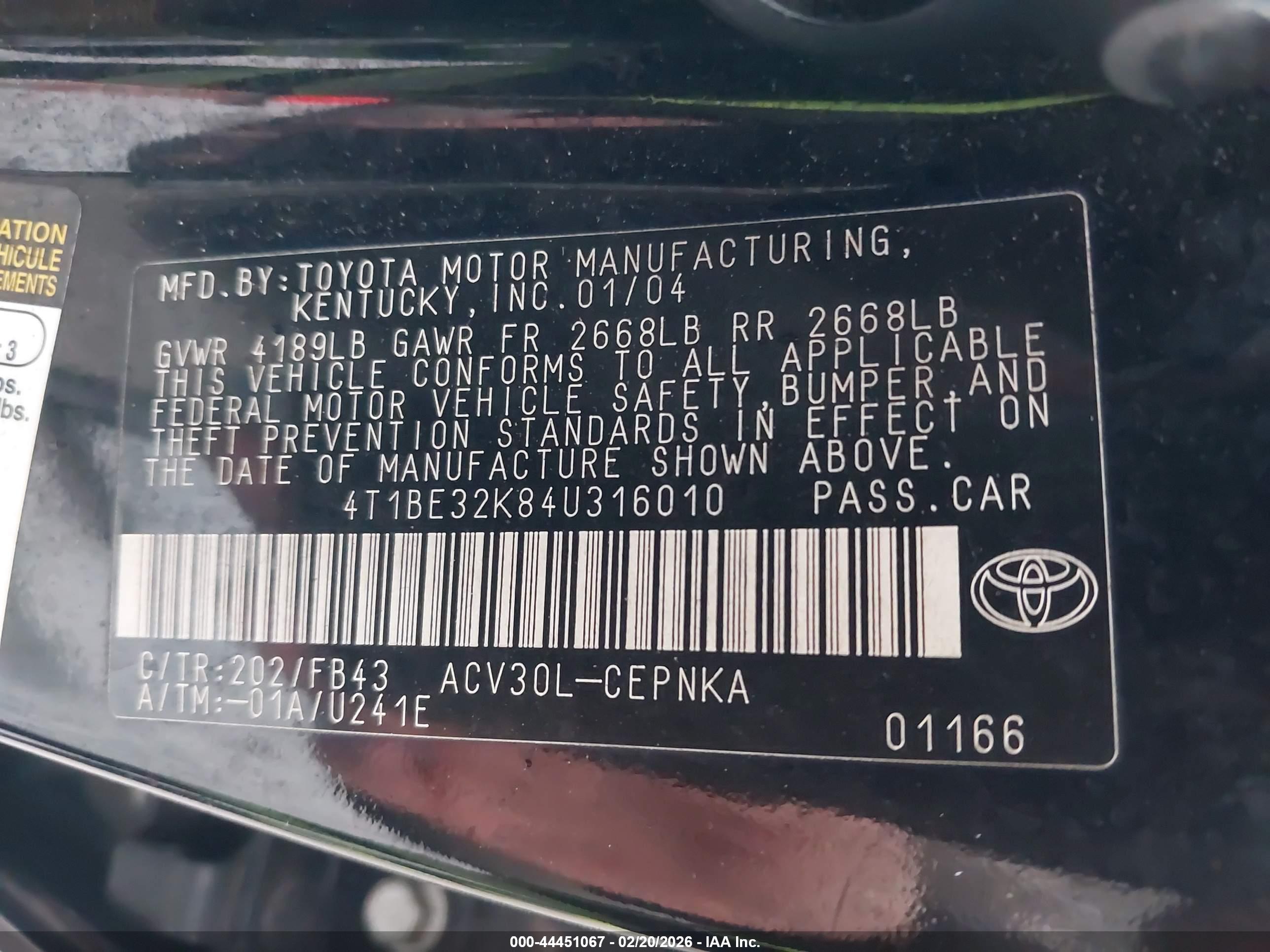 TOYOTA CAMRY image 9