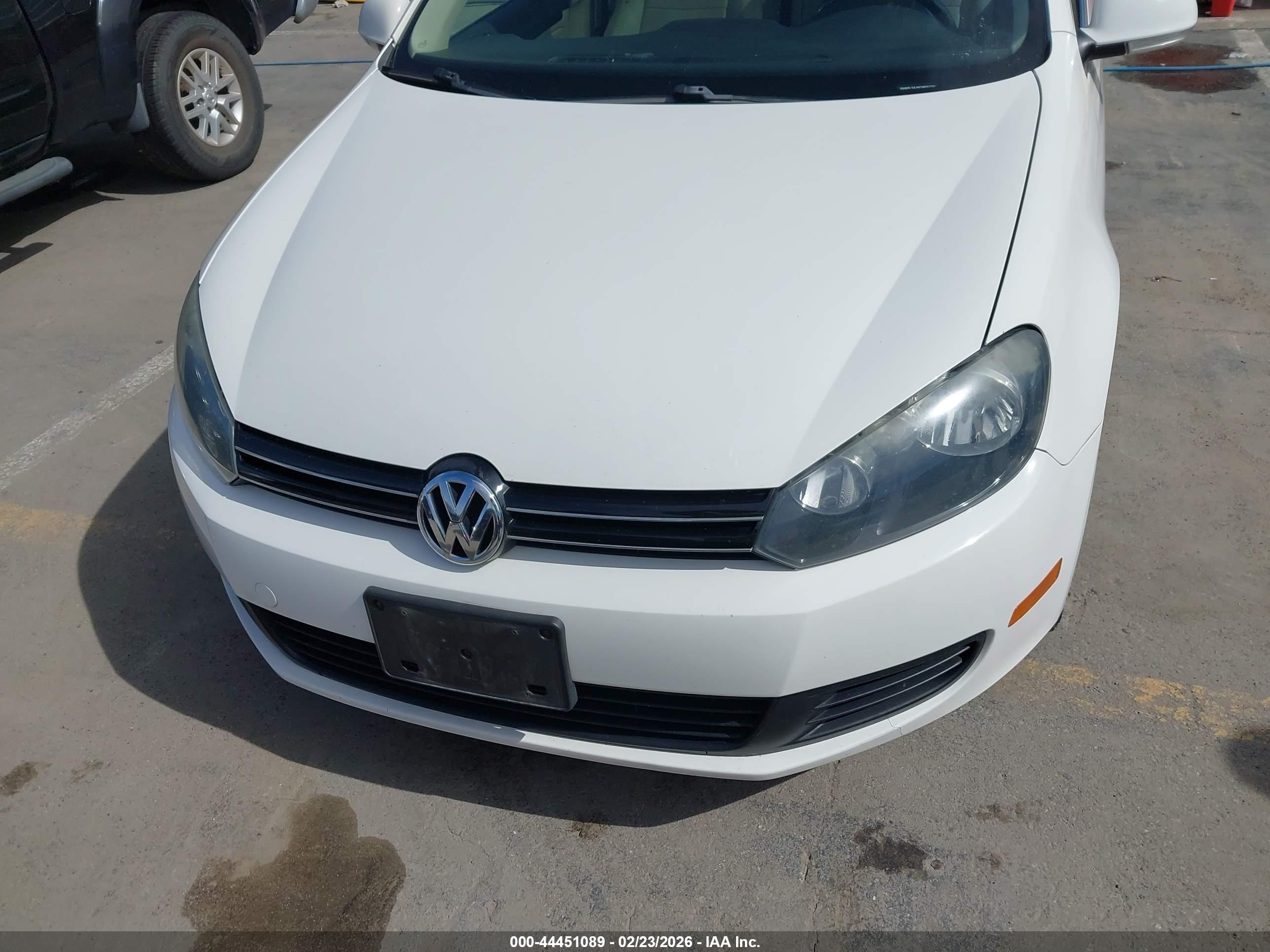 VOLKSWAGEN JETTA image 6