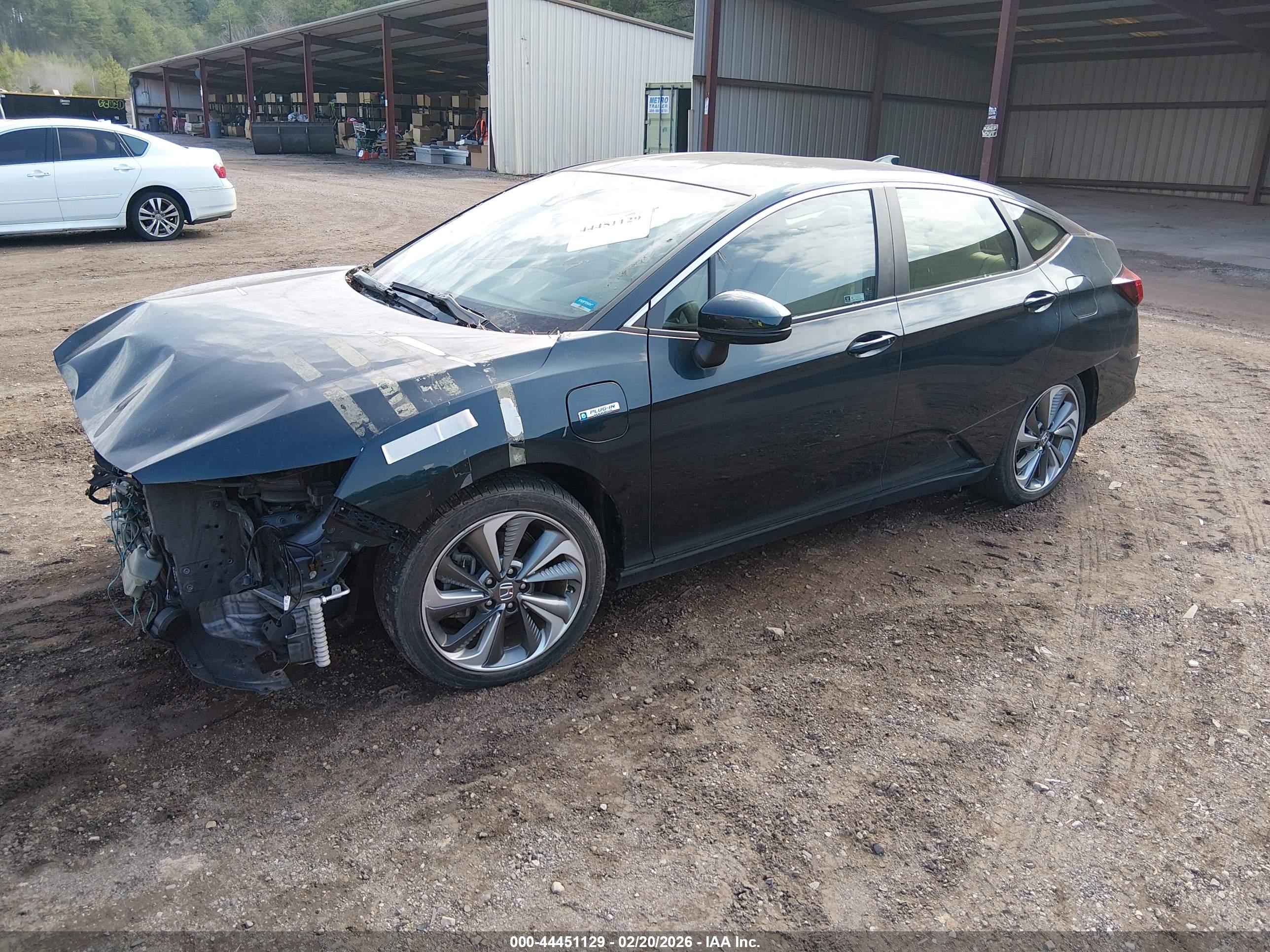 HONDA CLARITY image 2
