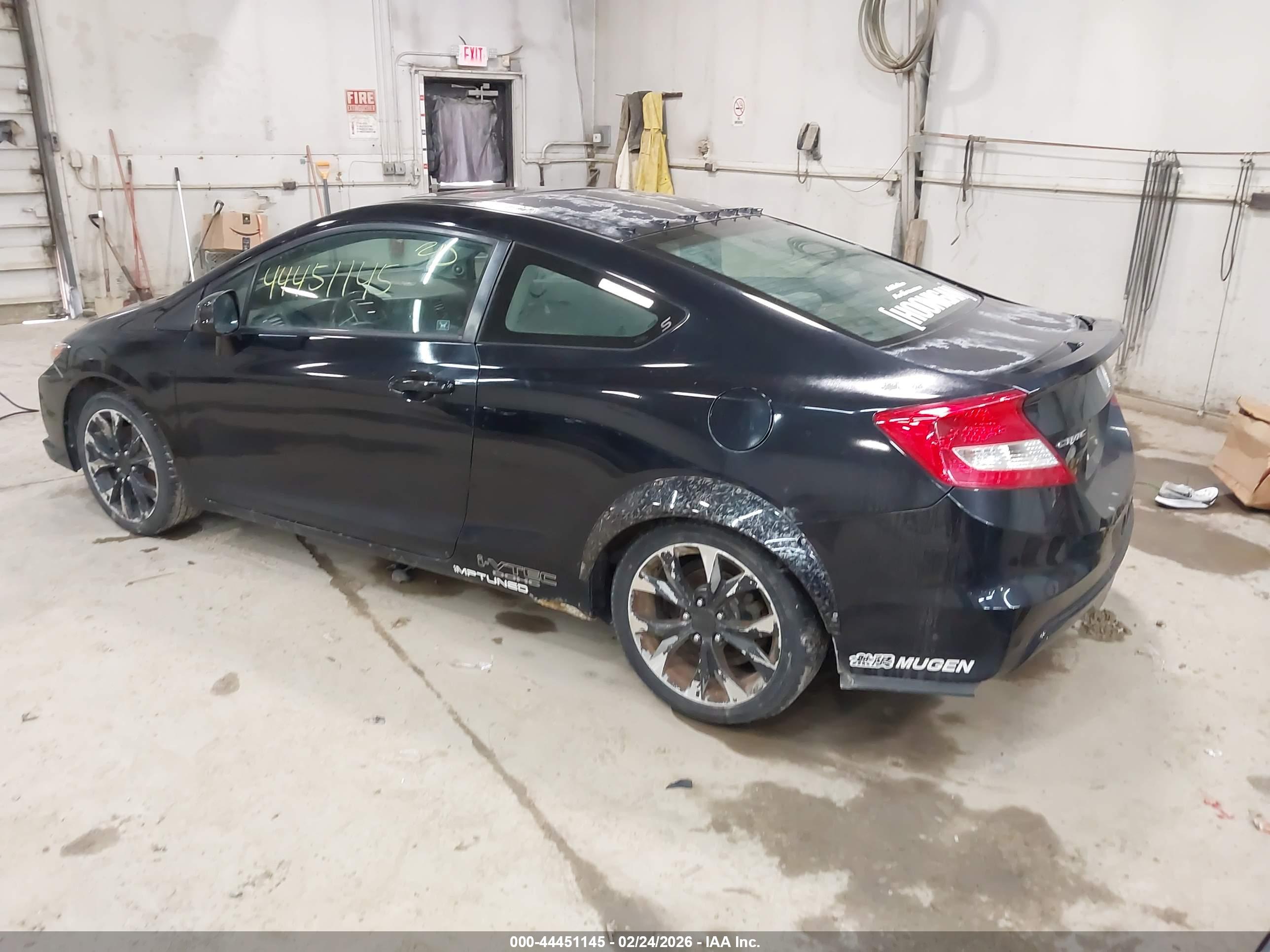 HONDA CIVIC image 3