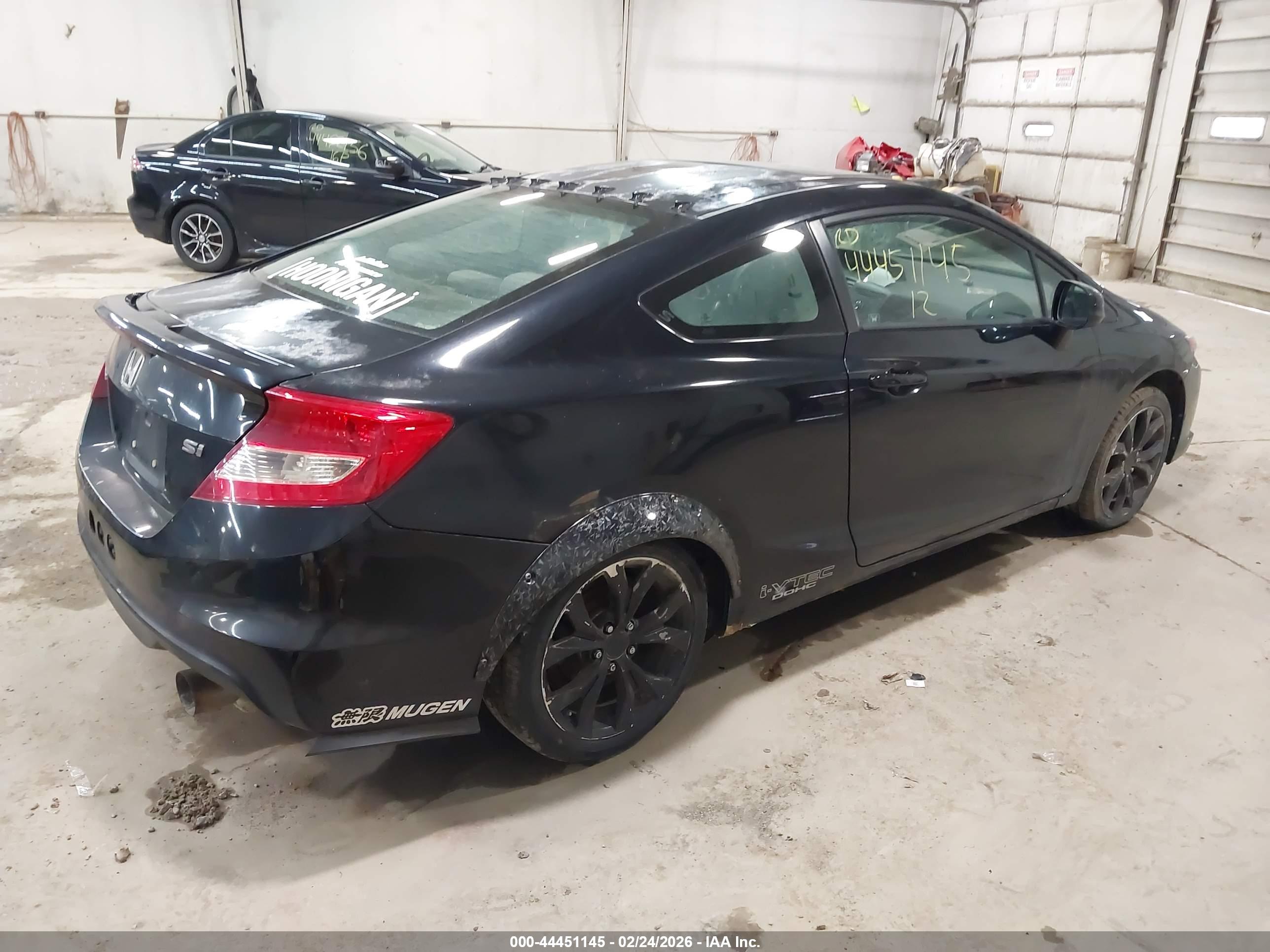 HONDA CIVIC image 4
