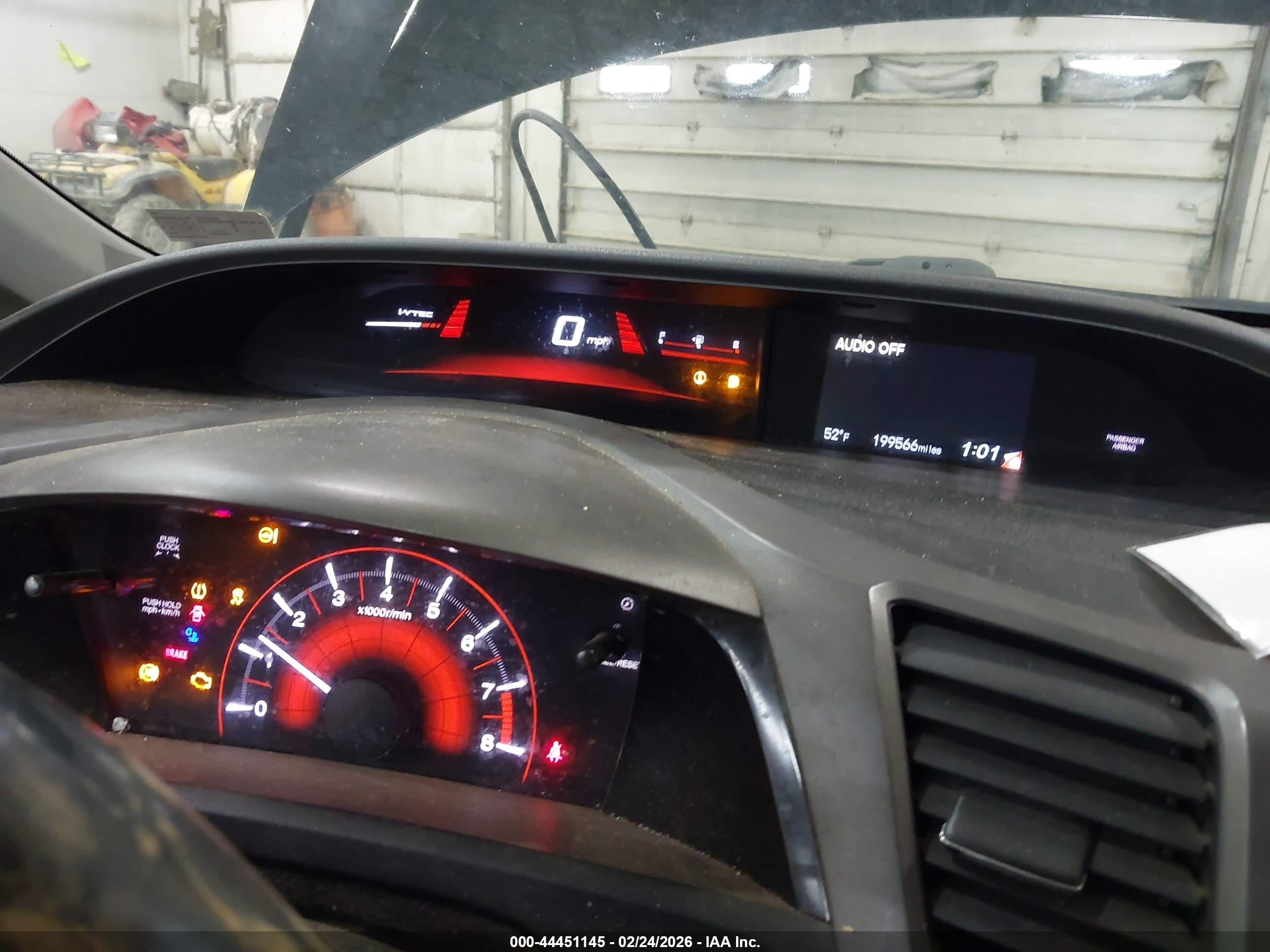 HONDA CIVIC image 7