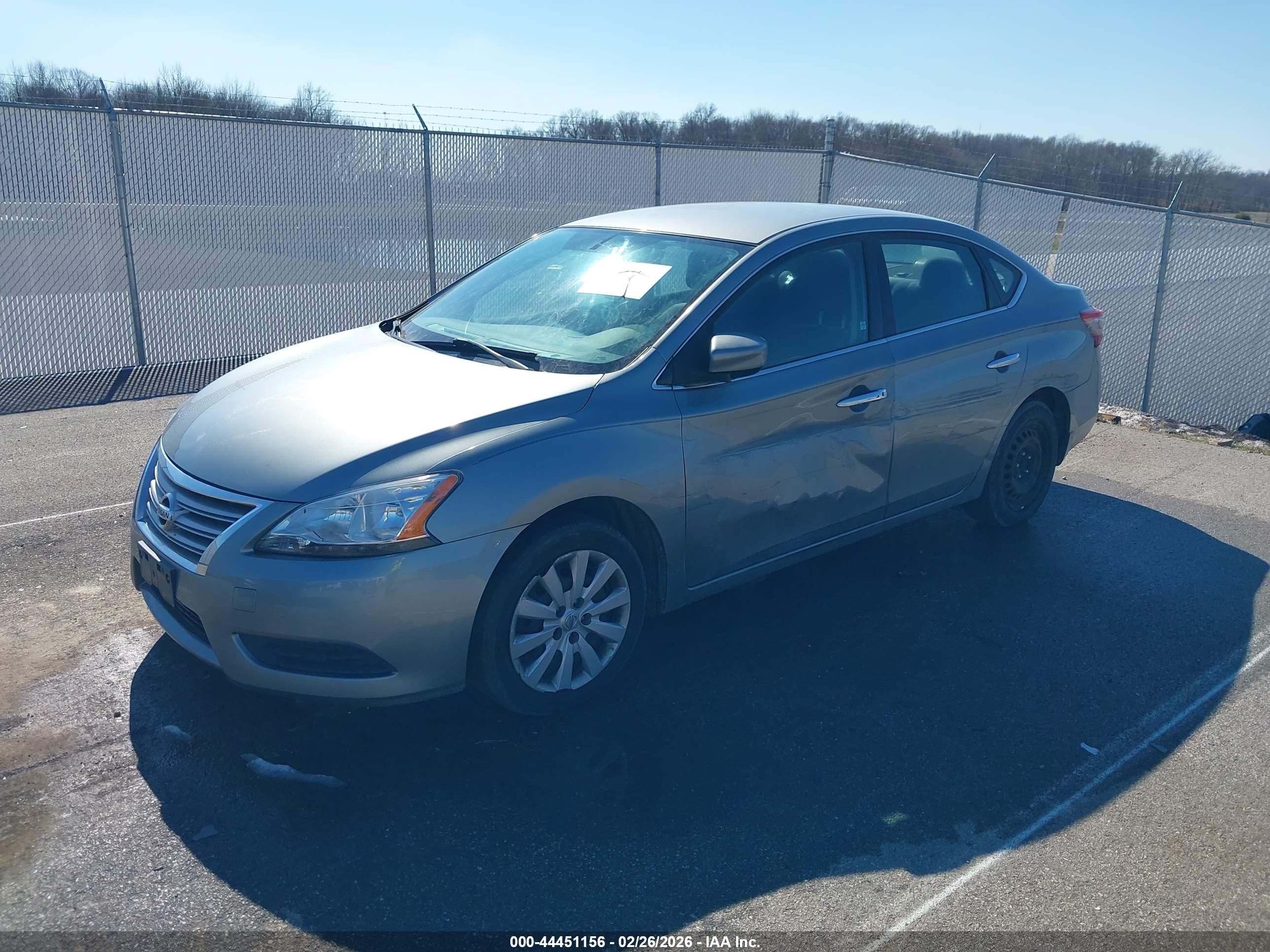NISSAN SENTRA image 2