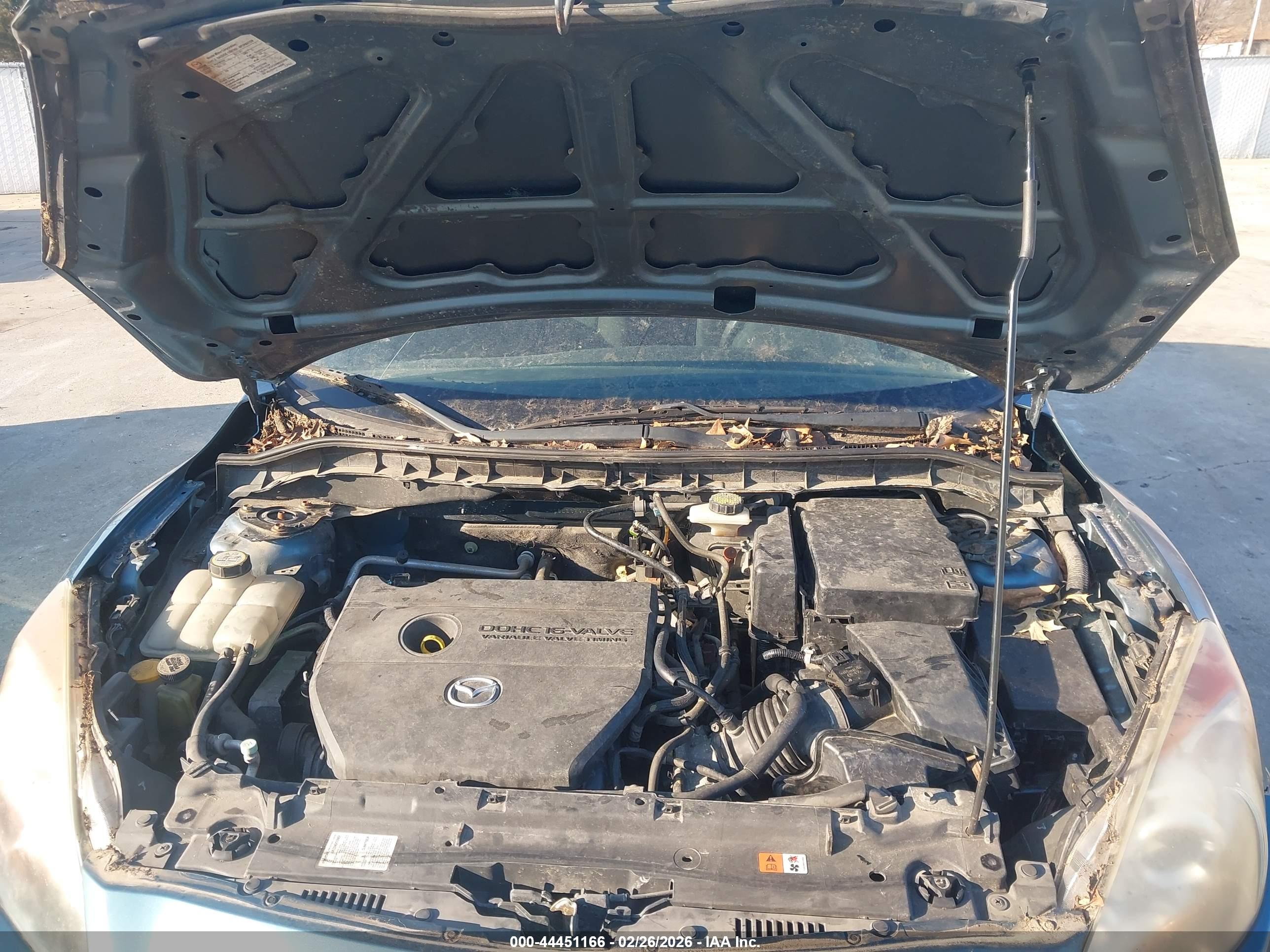 MAZDA MAZDA3 image 10