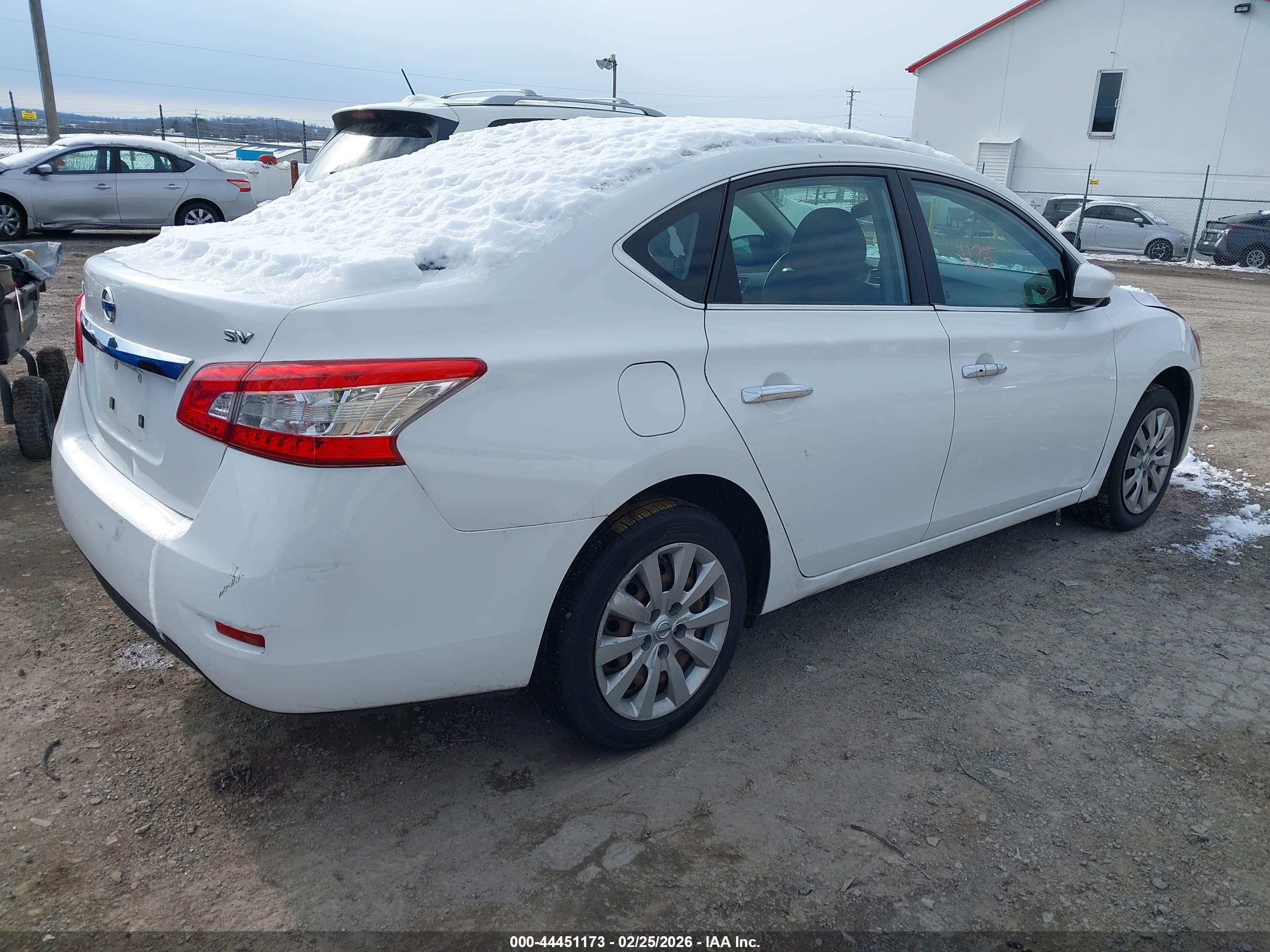 NISSAN SENTRA image 4