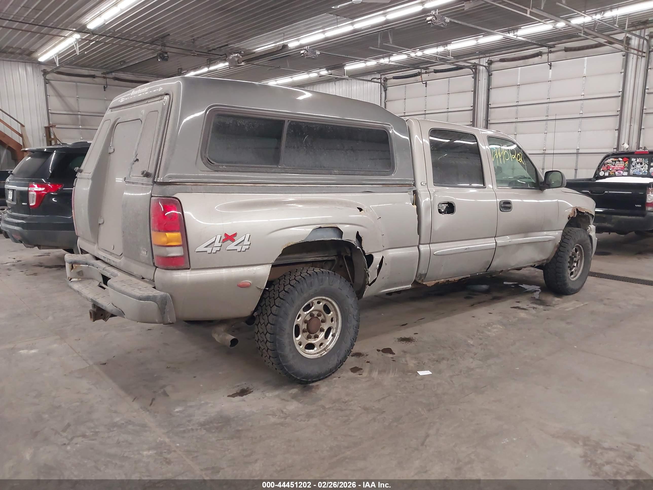 GMC SIERRA image 4