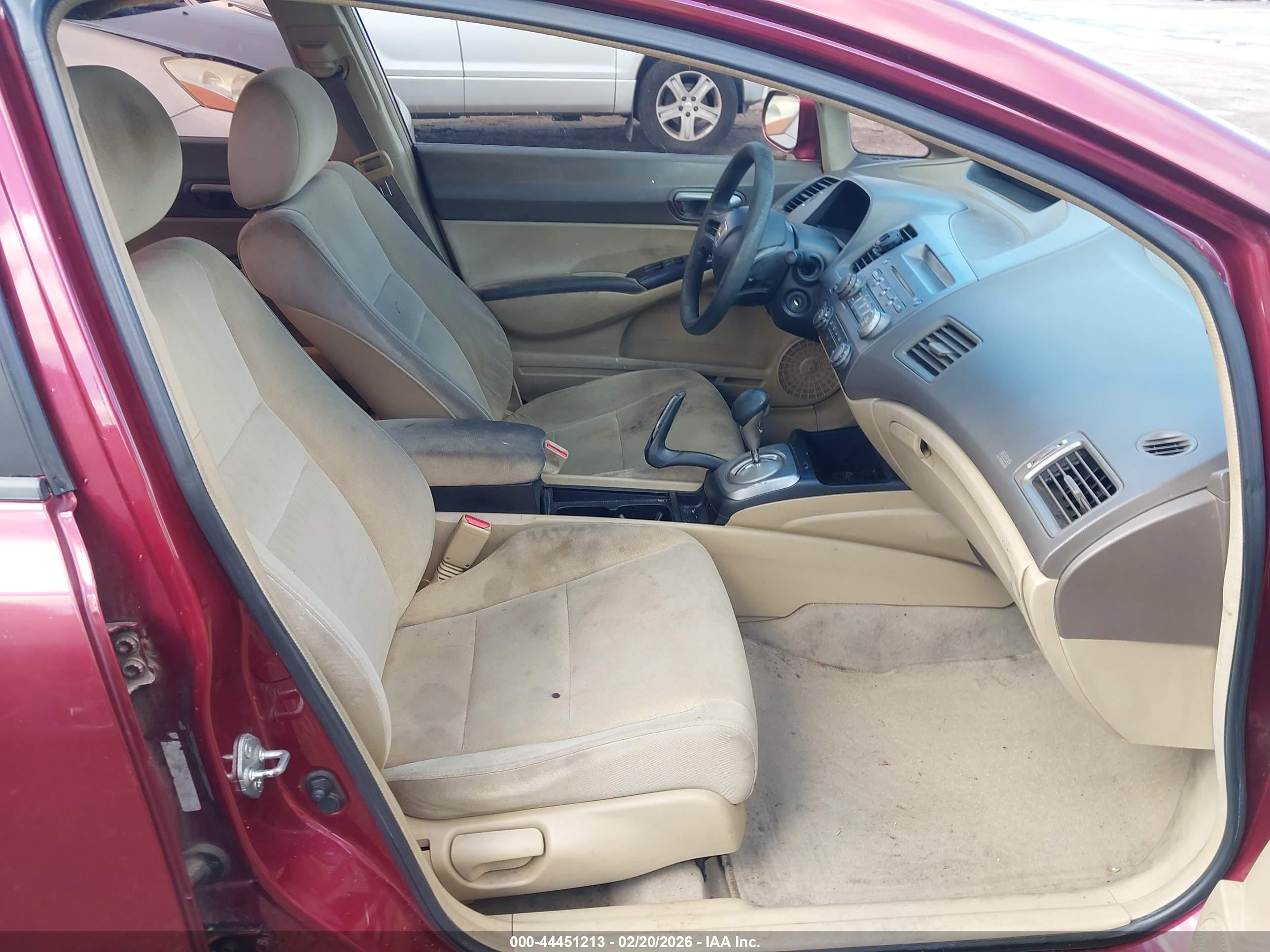 HONDA CIVIC image 5