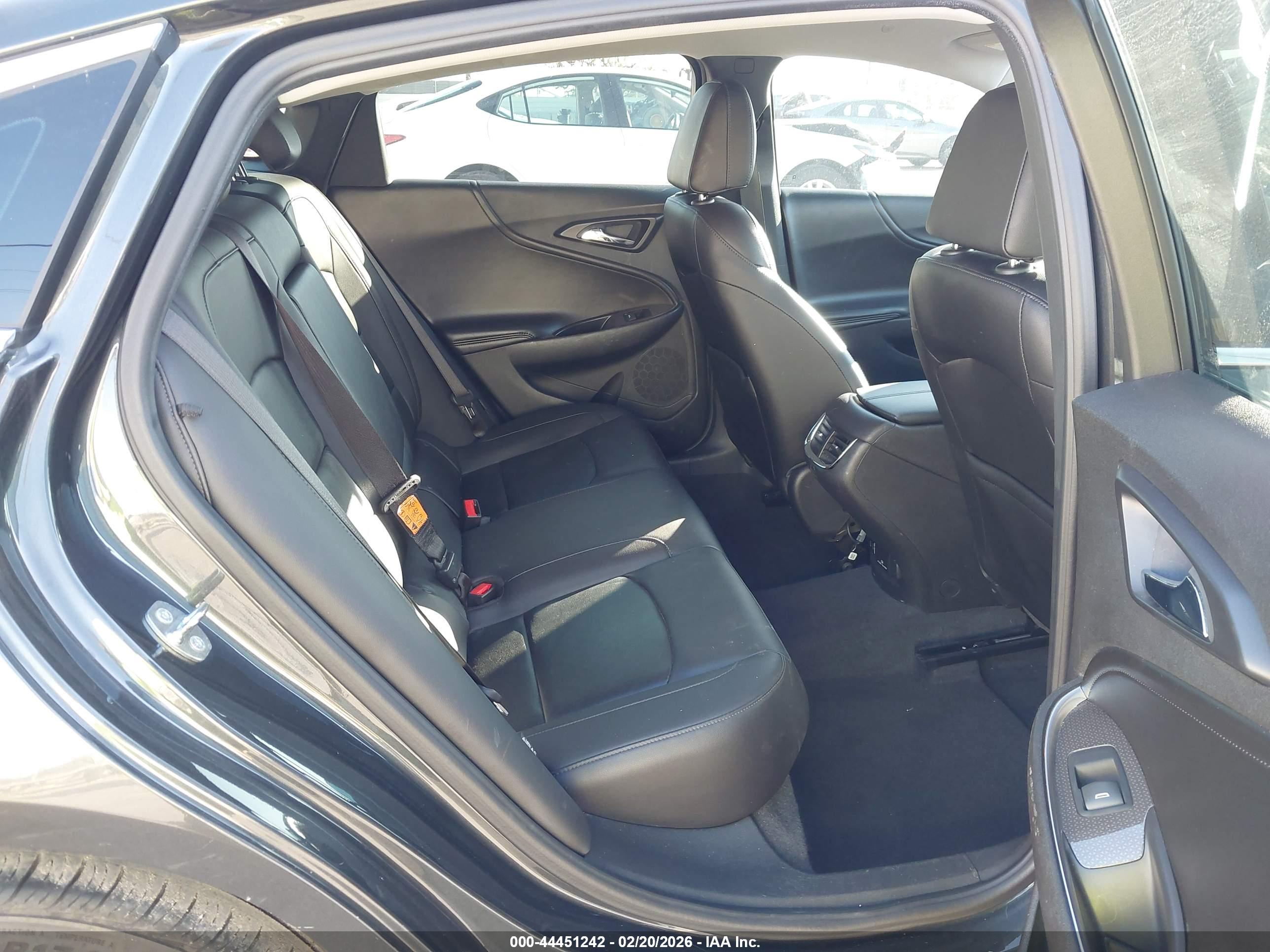 CHEVROLET MALIBU image 8