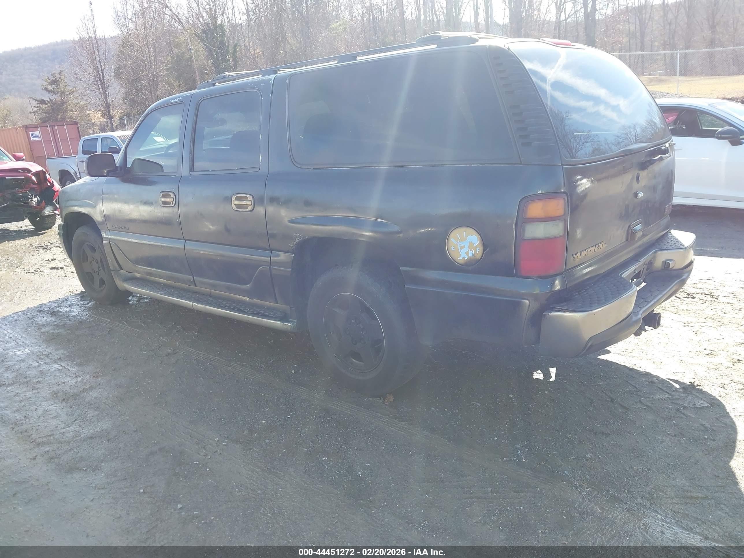 GMC YUKON image 3