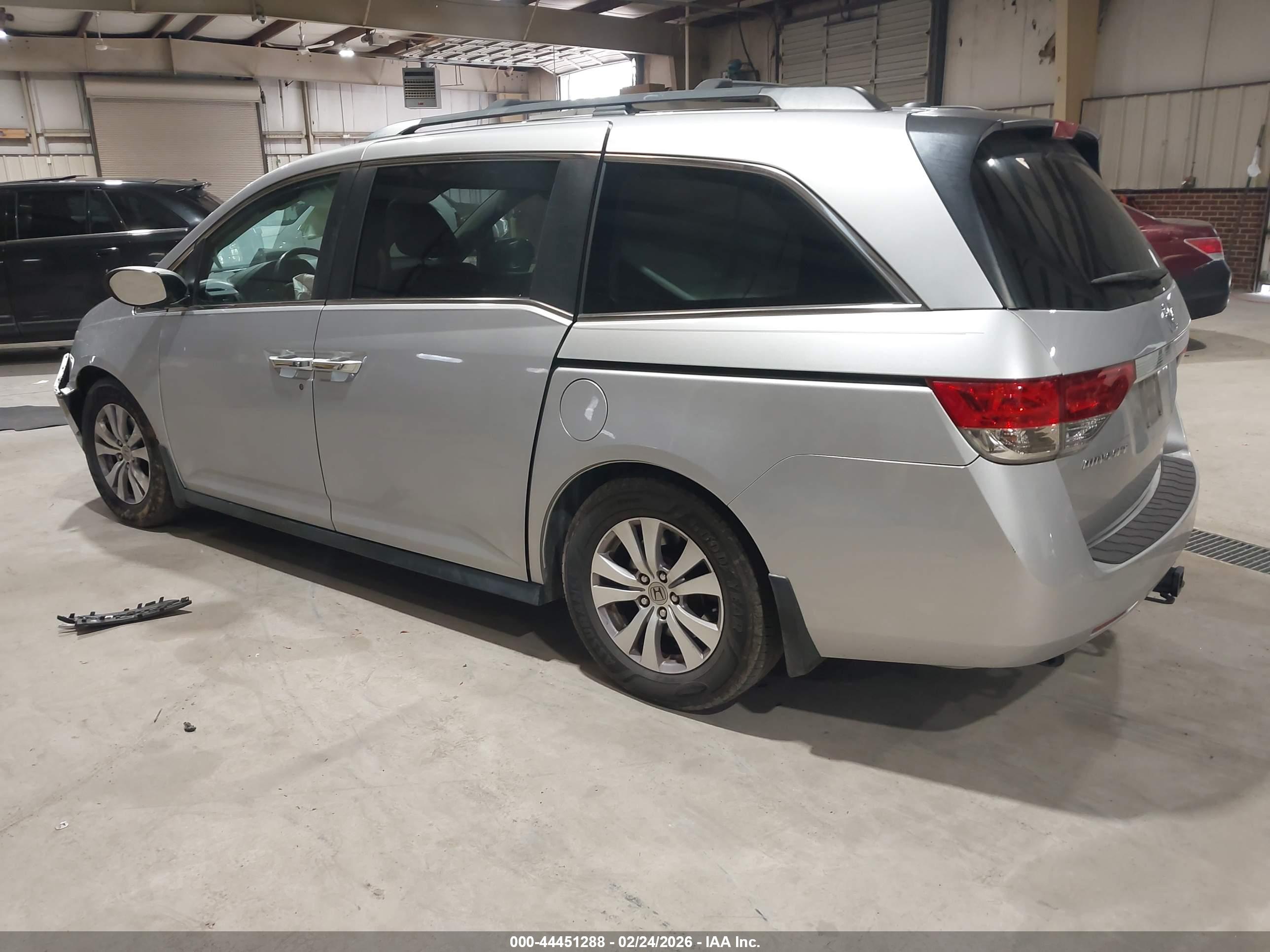 HONDA ODYSSEY image 3