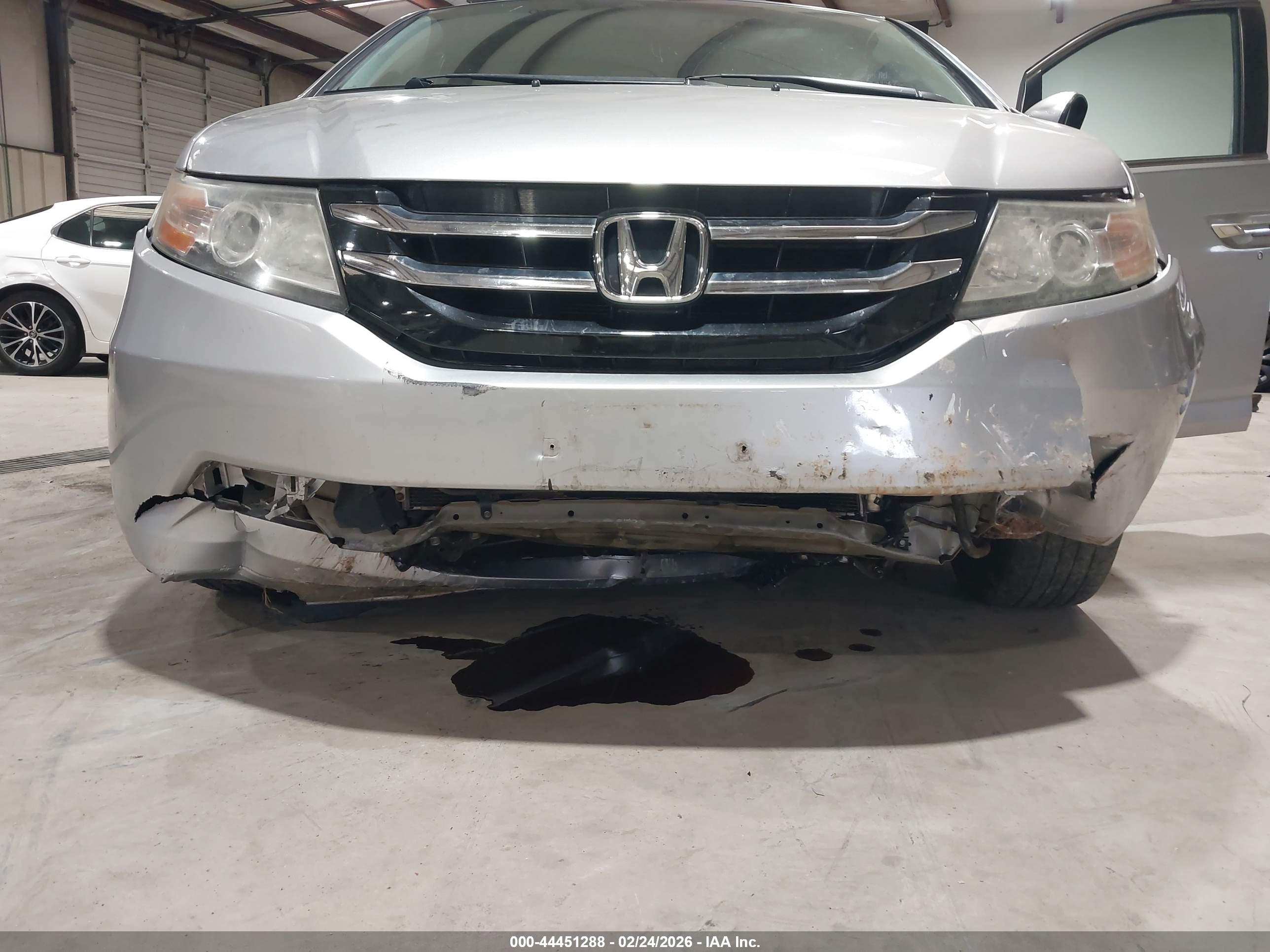 HONDA ODYSSEY image 6