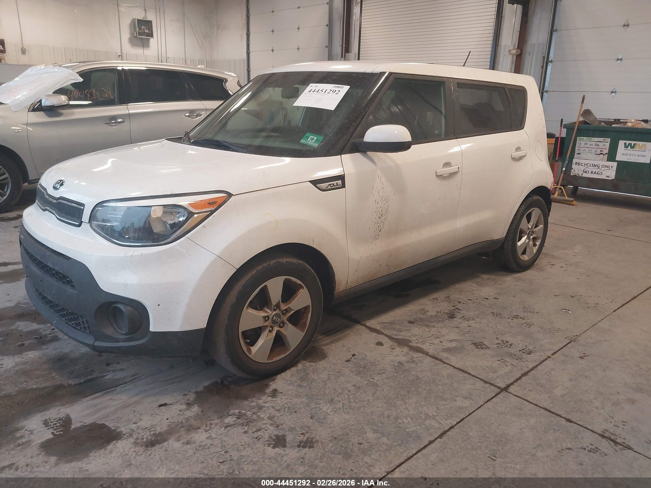 KIA SOUL image 2