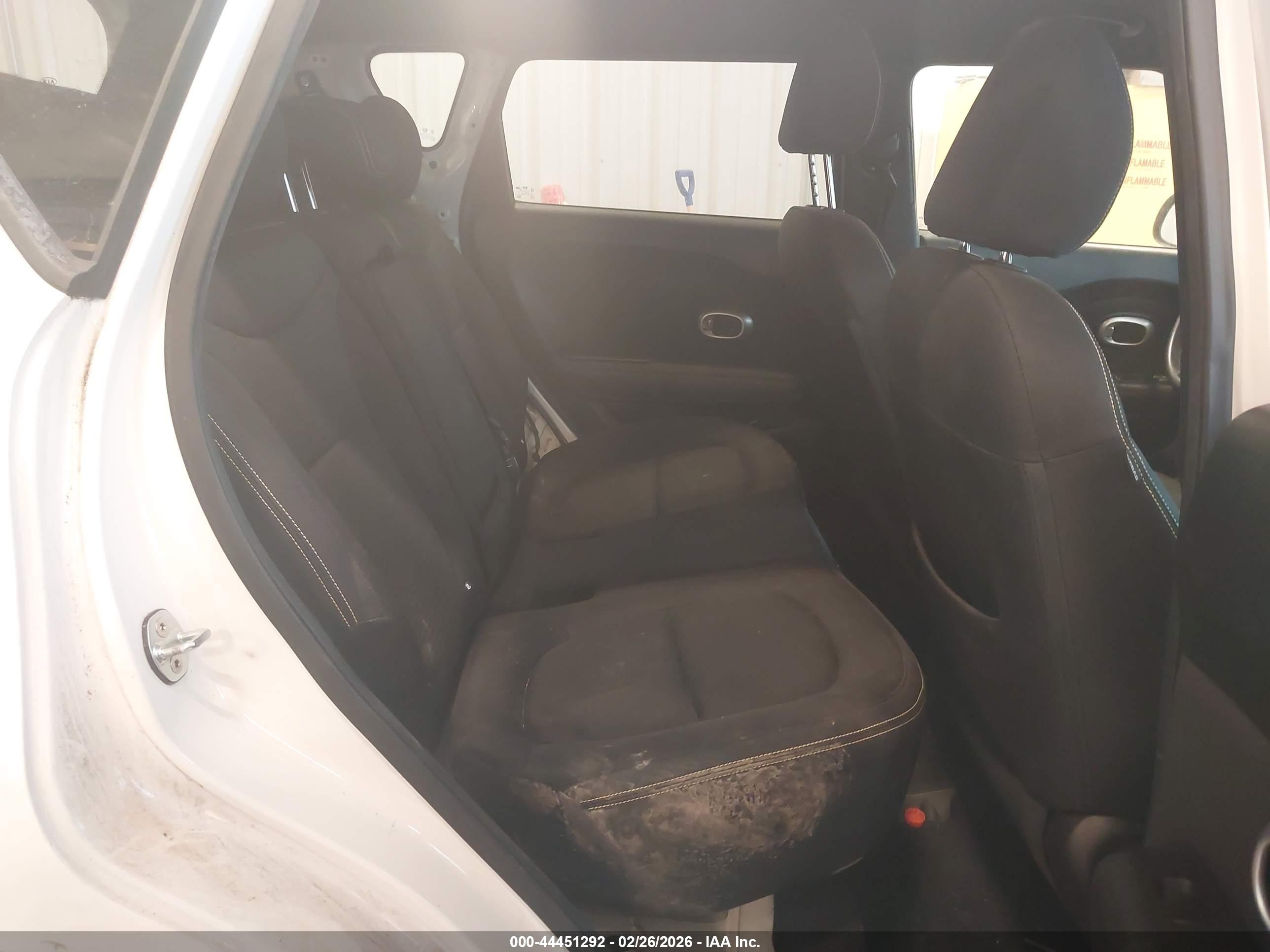 KIA SOUL image 8