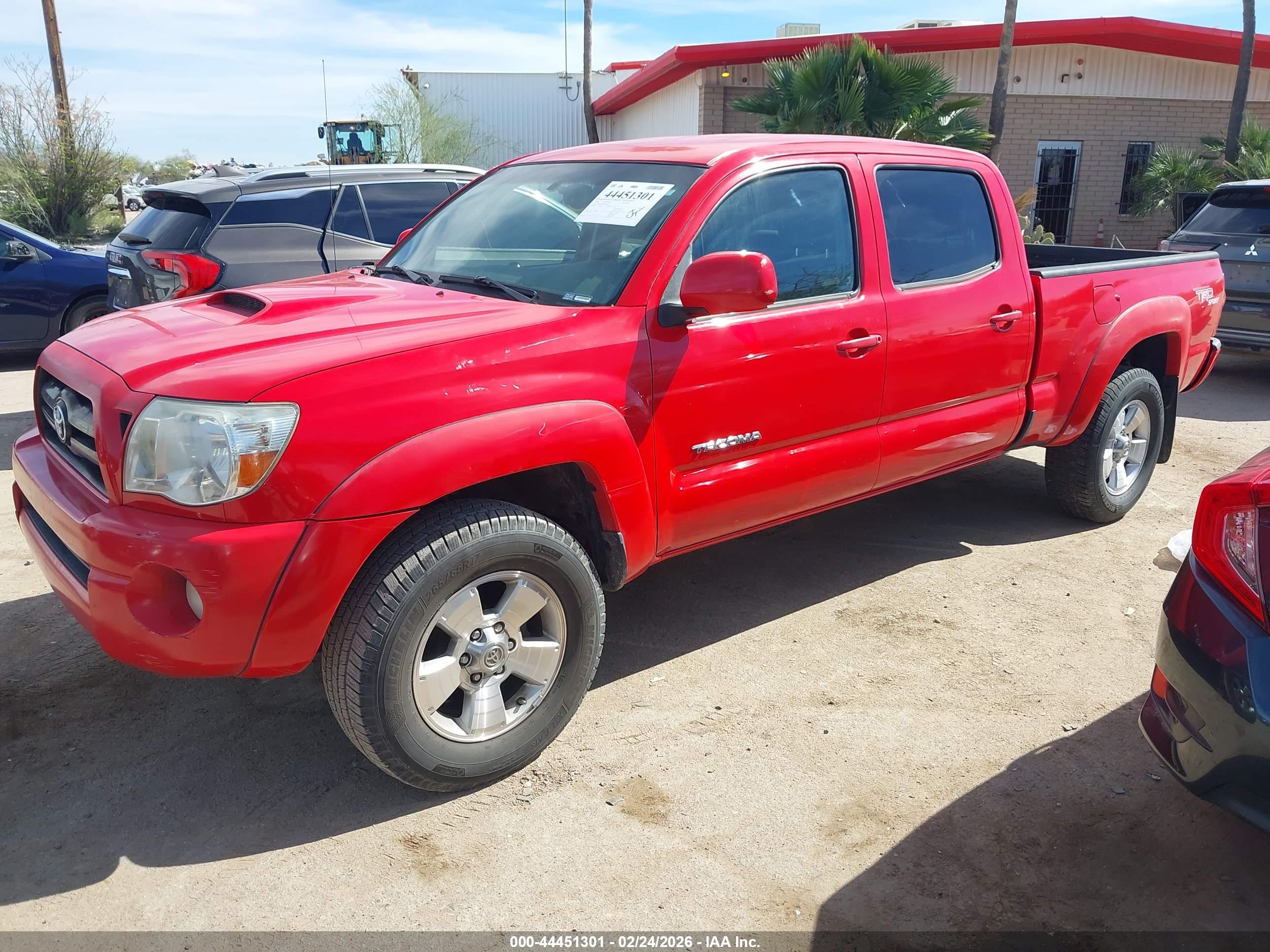 TOYOTA TACOMA image 2