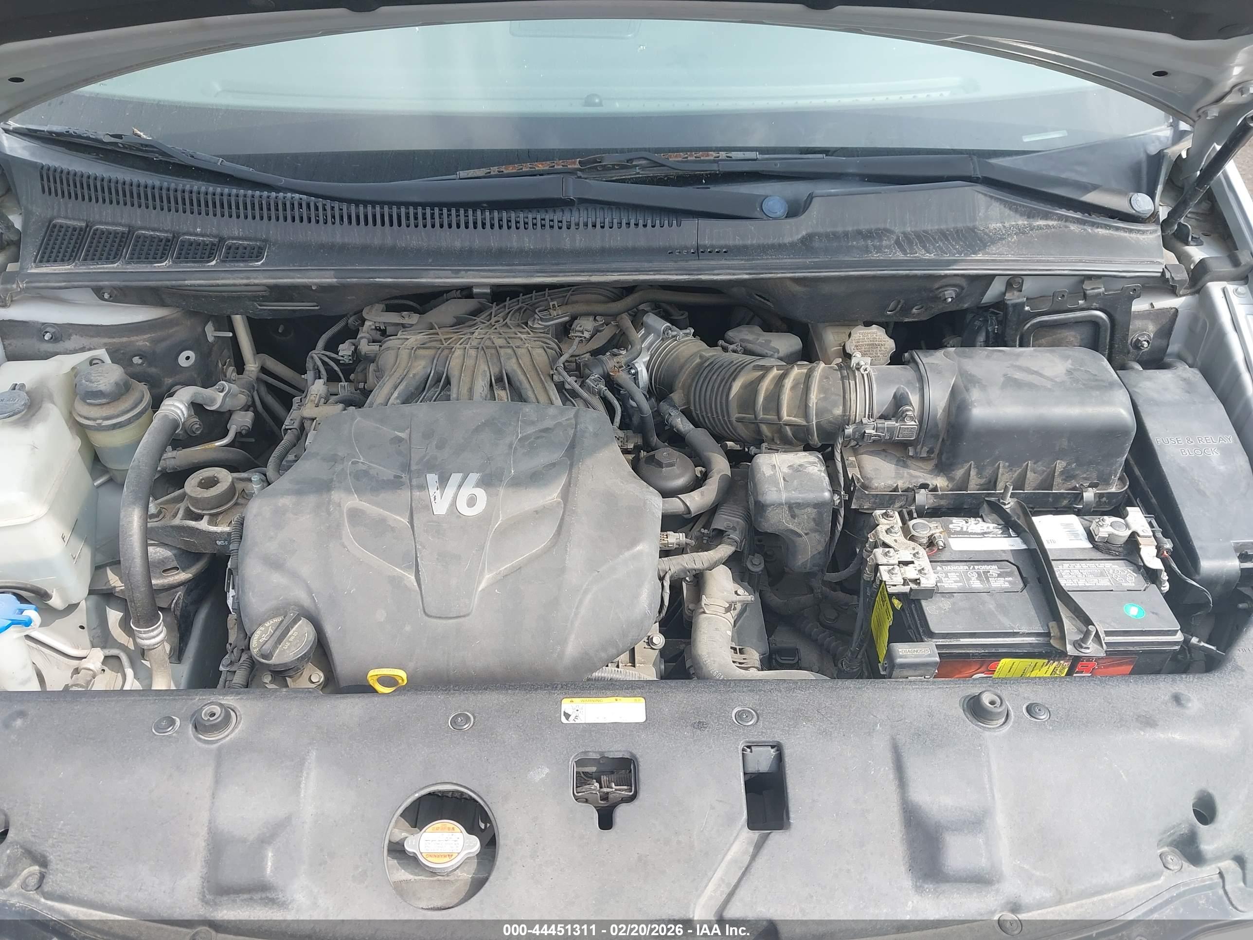 KIA SEDONA image 10