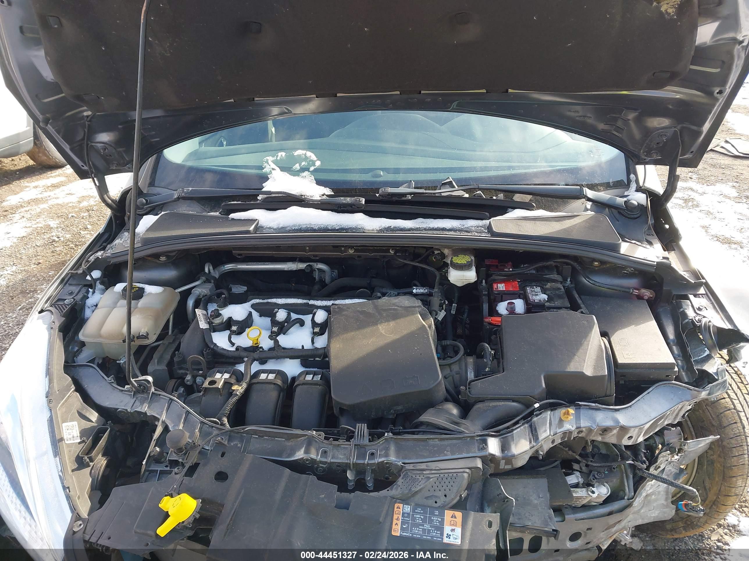 FORD FOCUS image 10