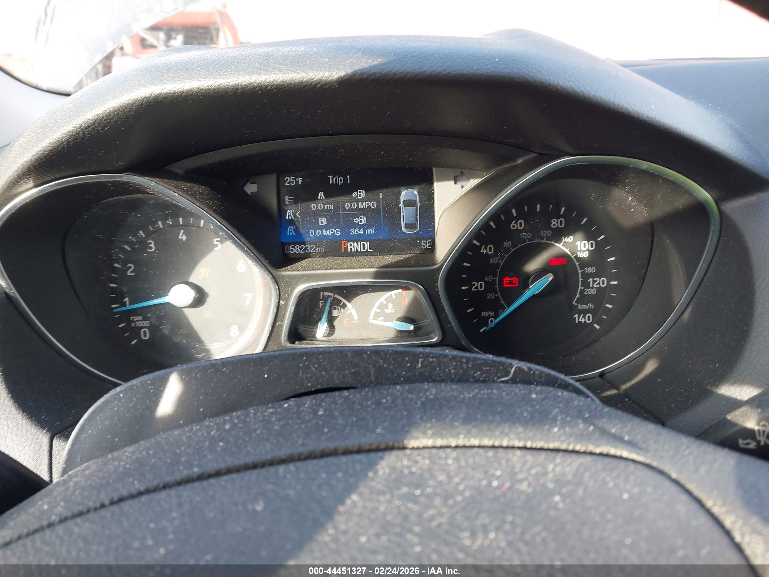 FORD FOCUS image 7