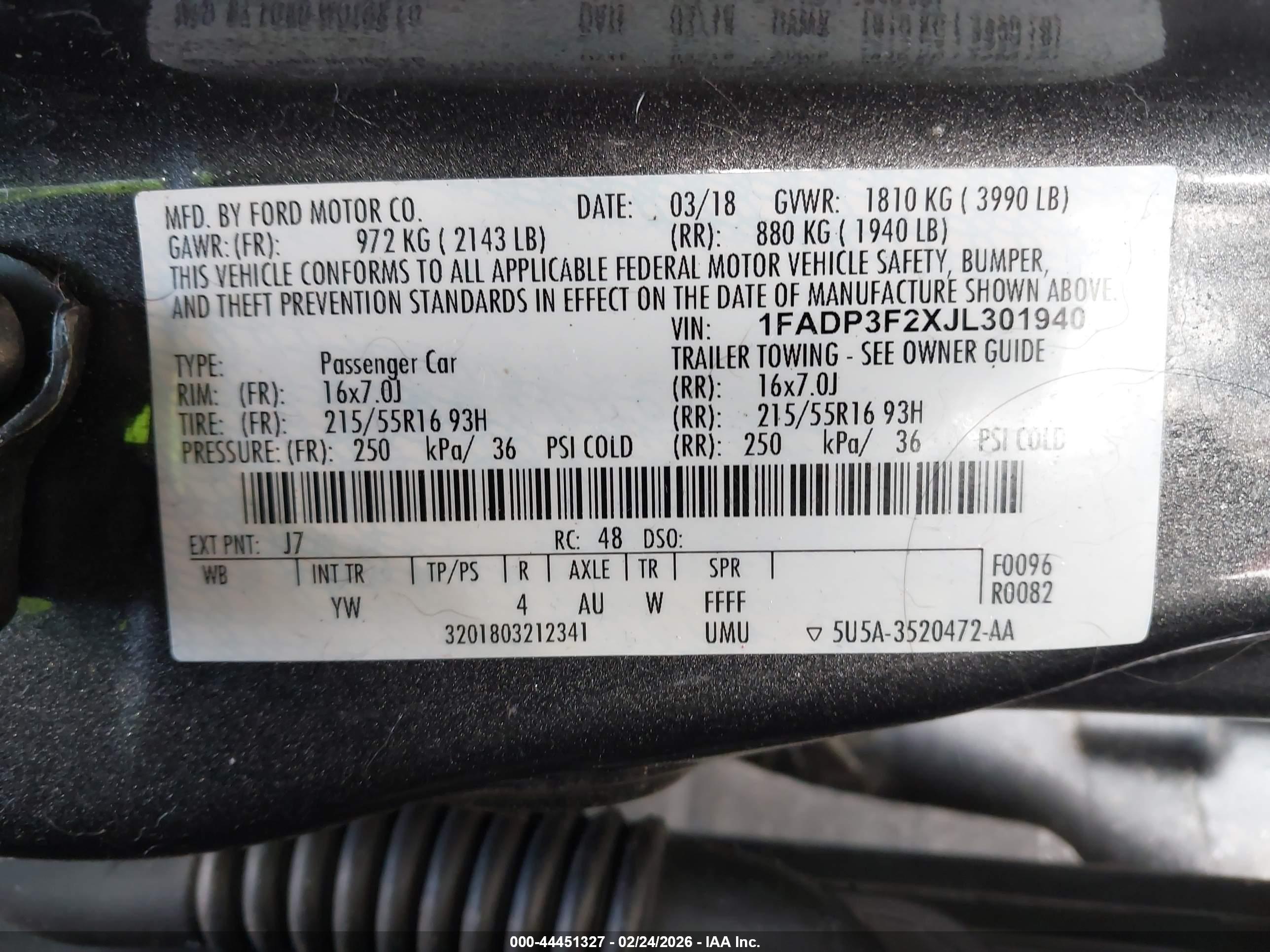 FORD FOCUS image 9