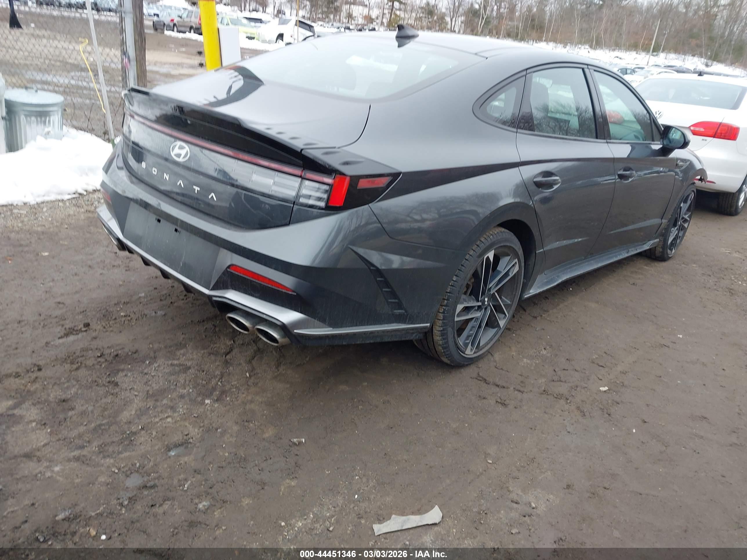 HYUNDAI SONATA image 4