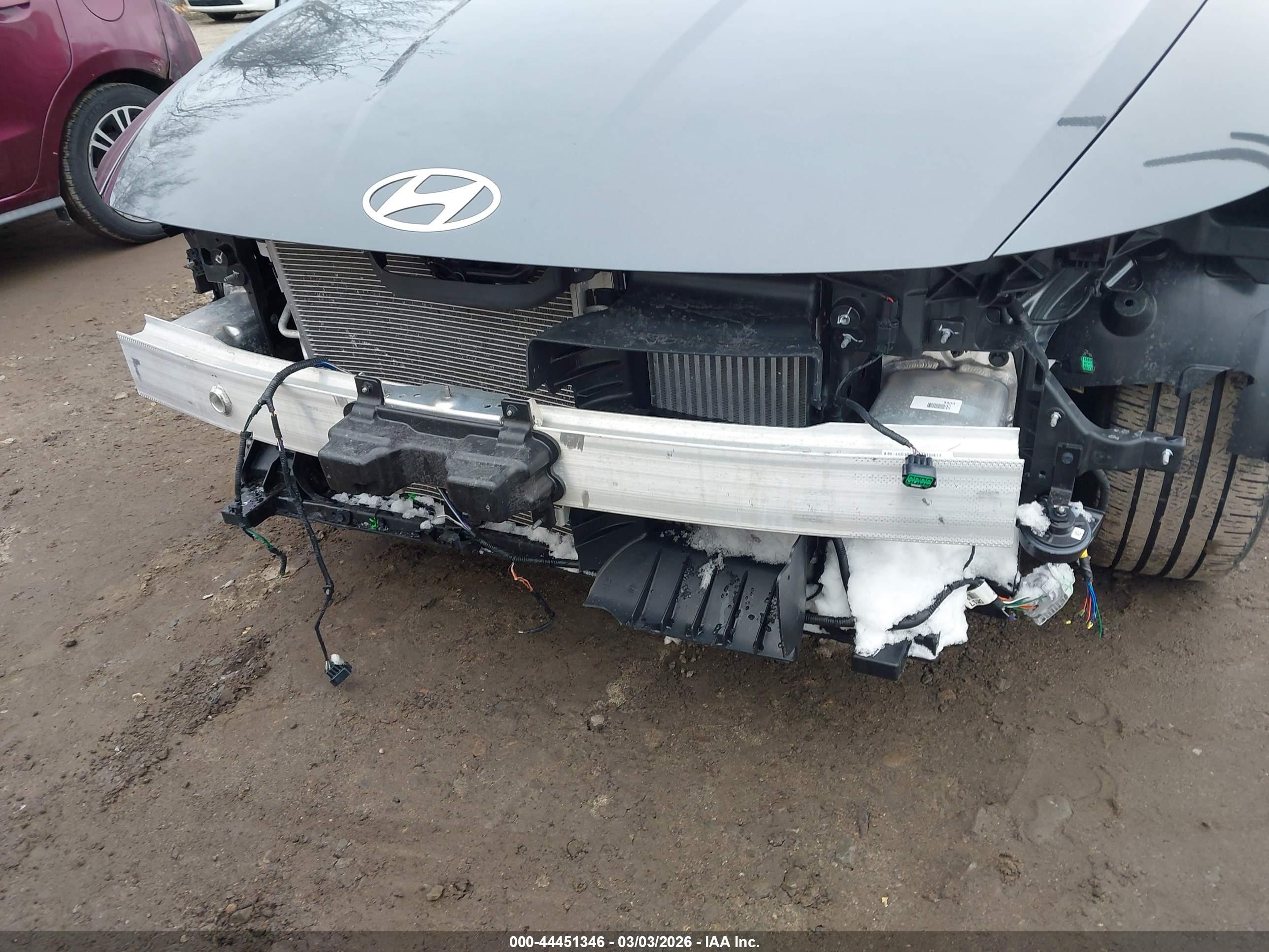 HYUNDAI SONATA image 6