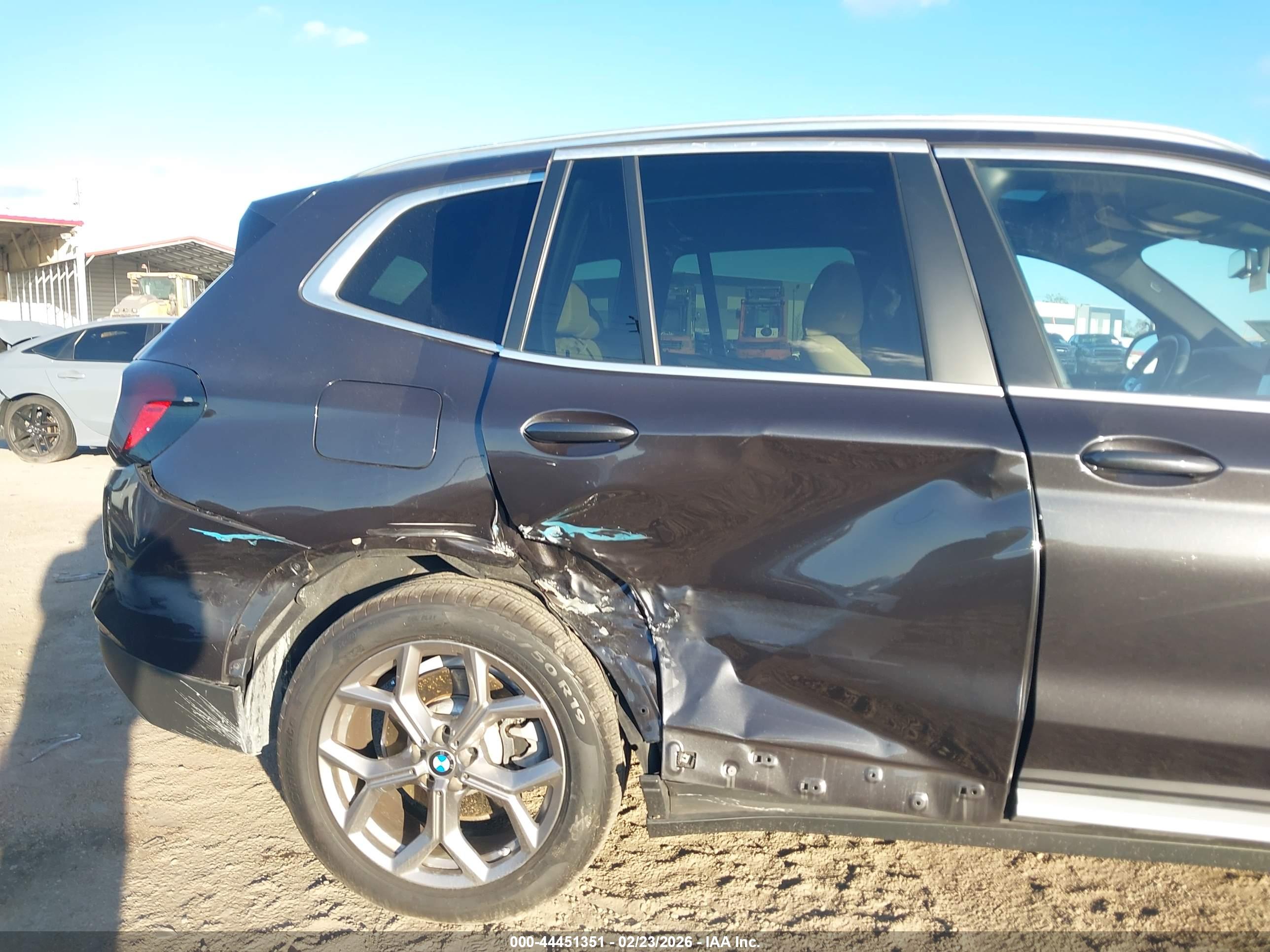 BMW X3 image 6