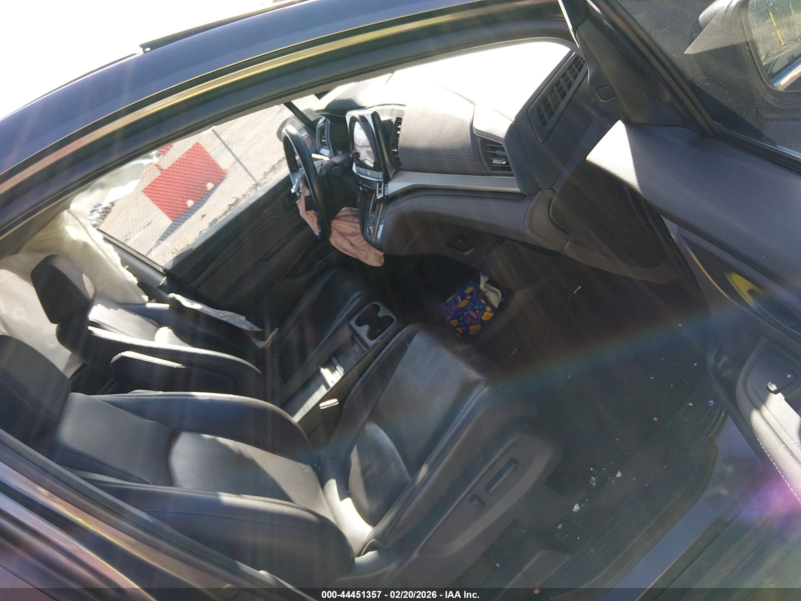 HONDA ODYSSEY image 5