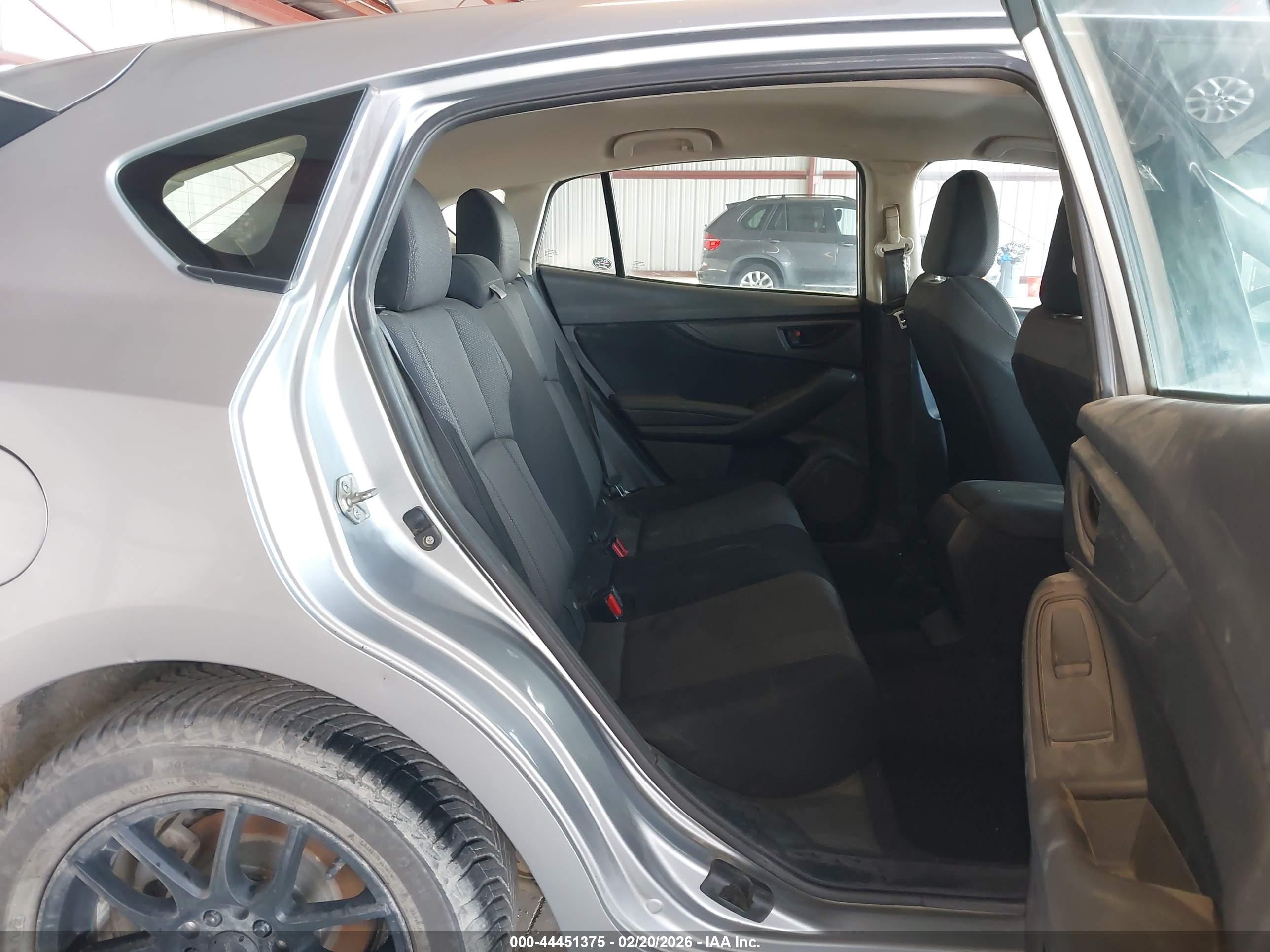 SUBARU IMPREZA image 8