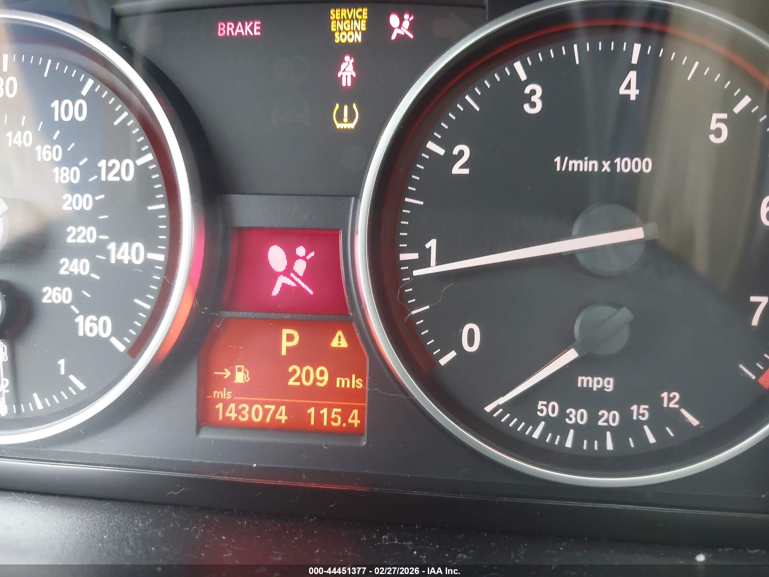 BMW 328I image 7
