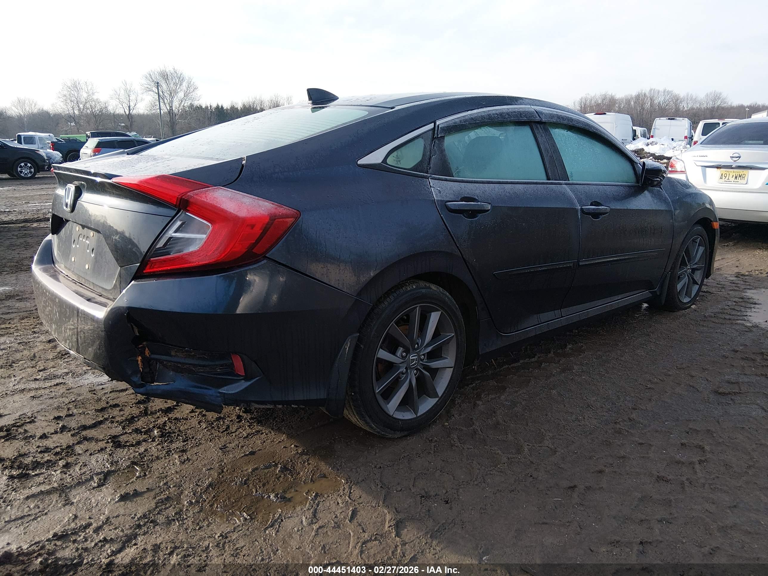 HONDA CIVIC image 4