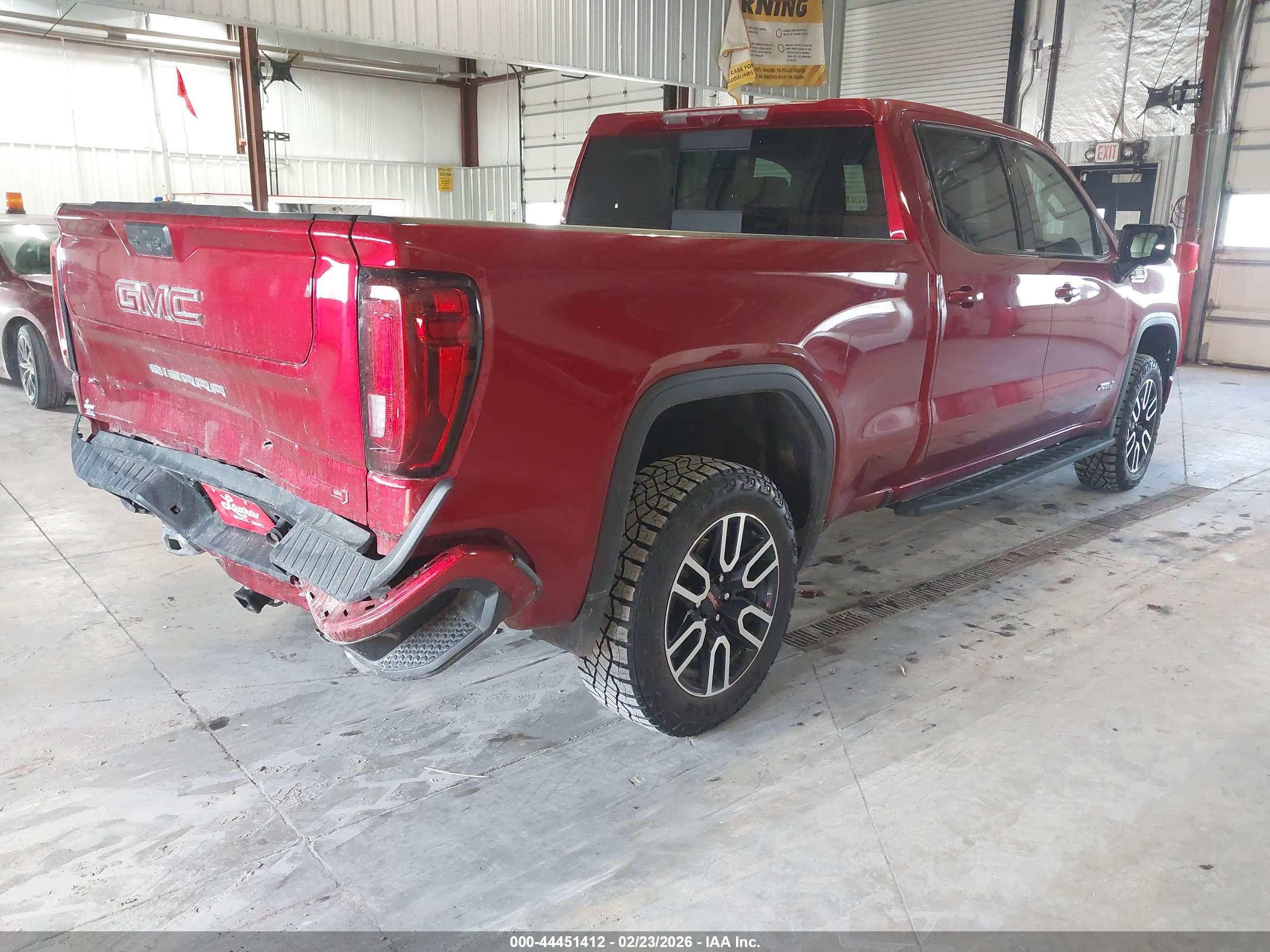 GMC SIERRA image 4