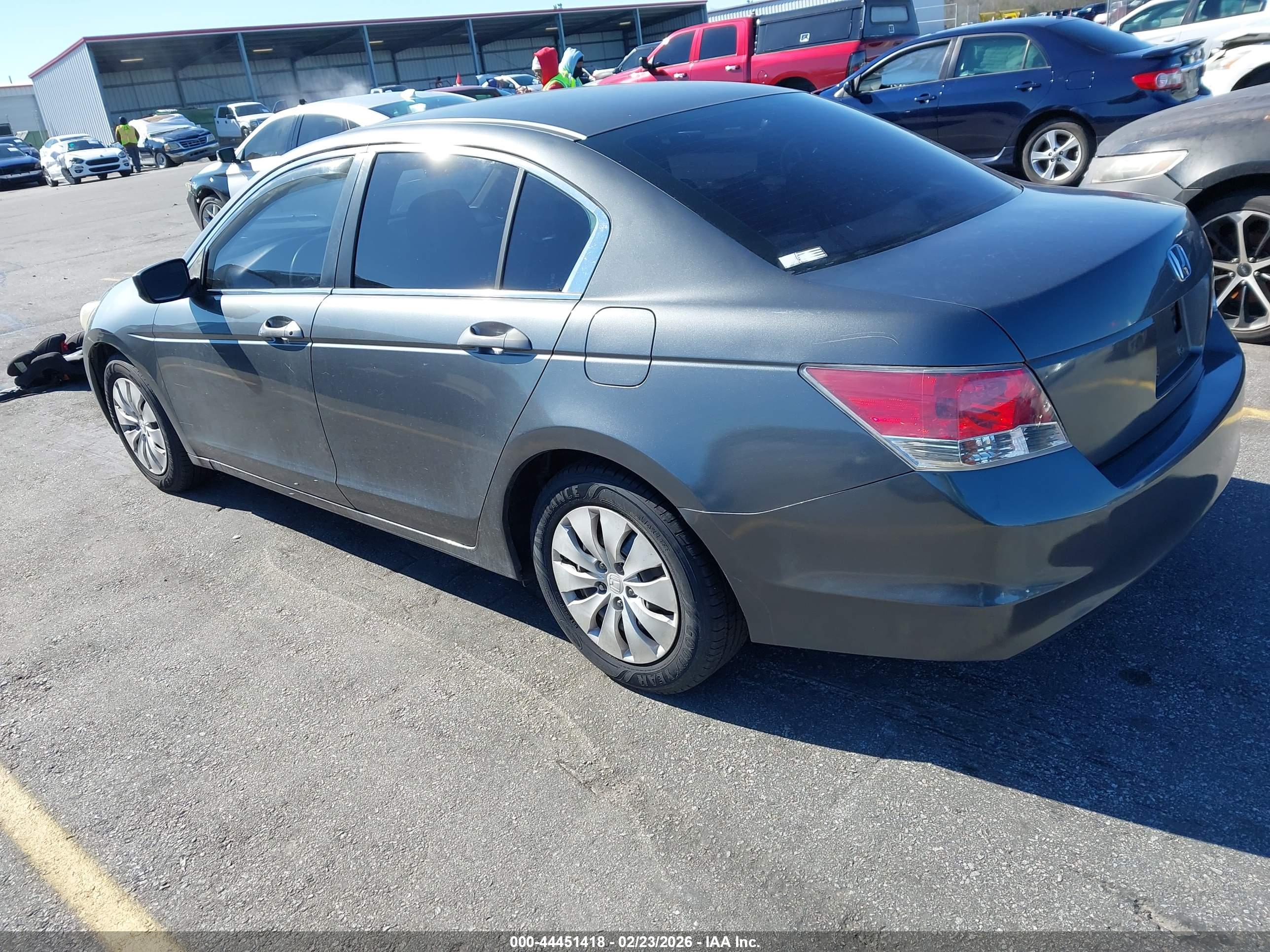 HONDA ACCORD image 3