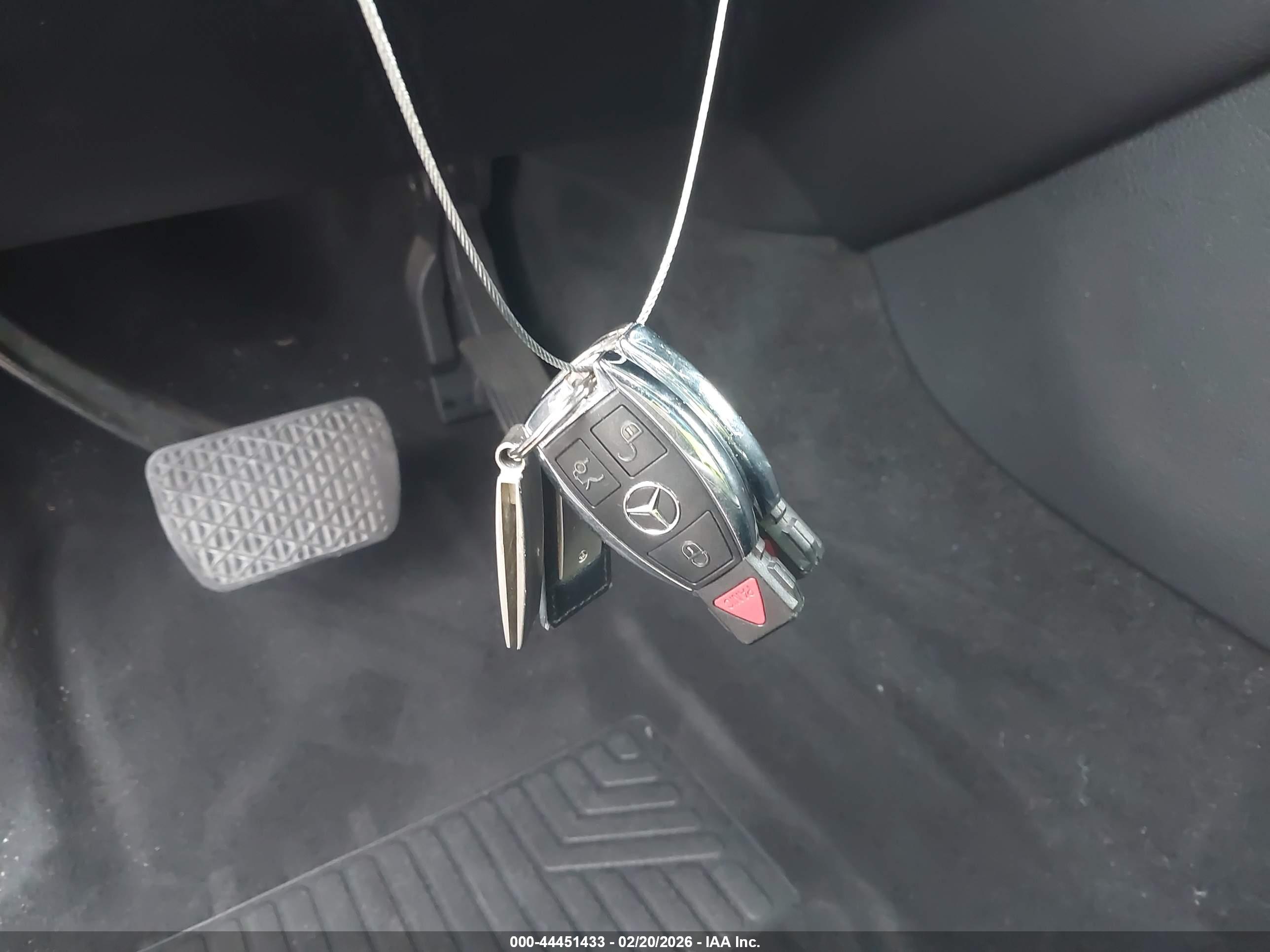 MERCEDES-BENZ GLE image 11