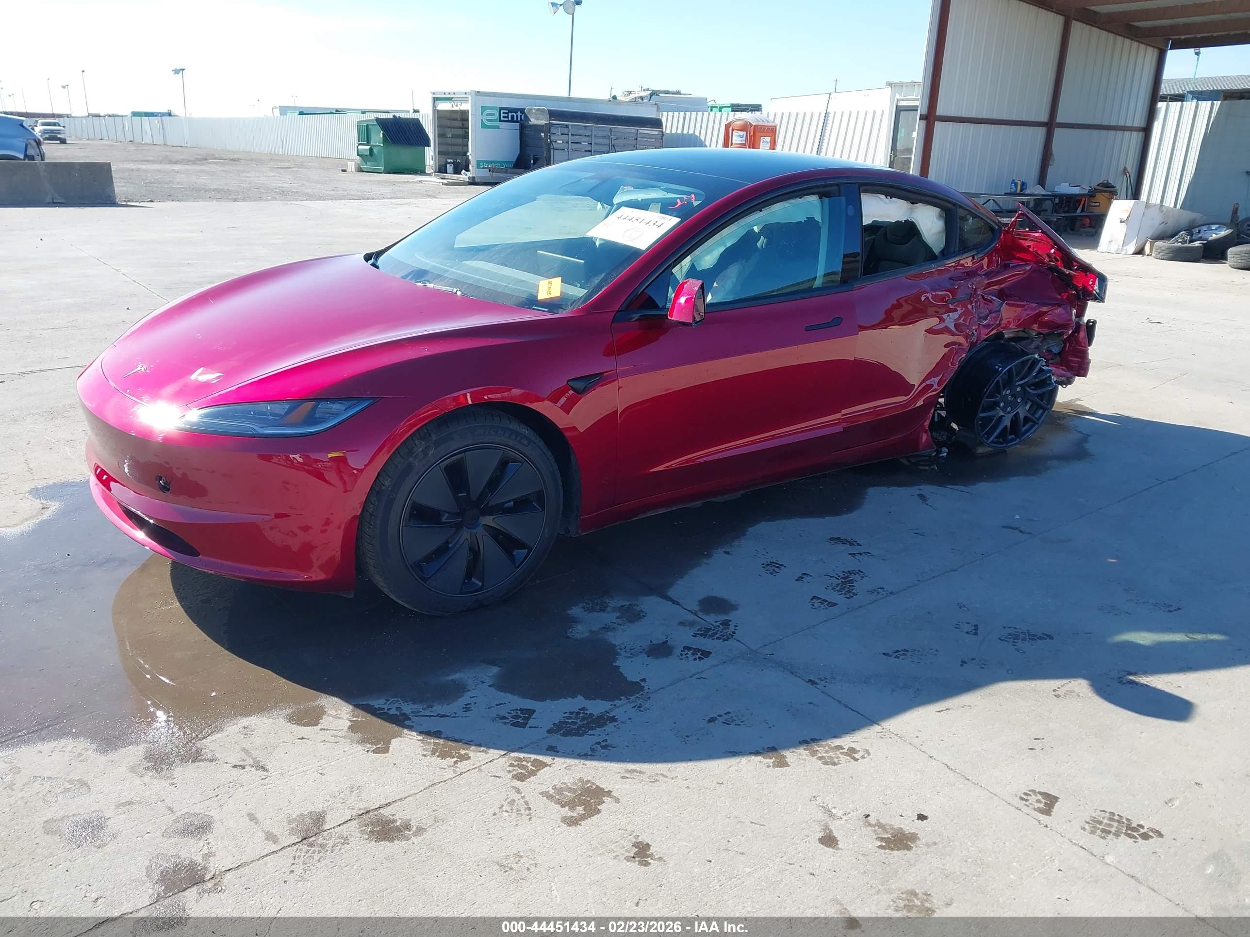 TESLA MODEL image 2