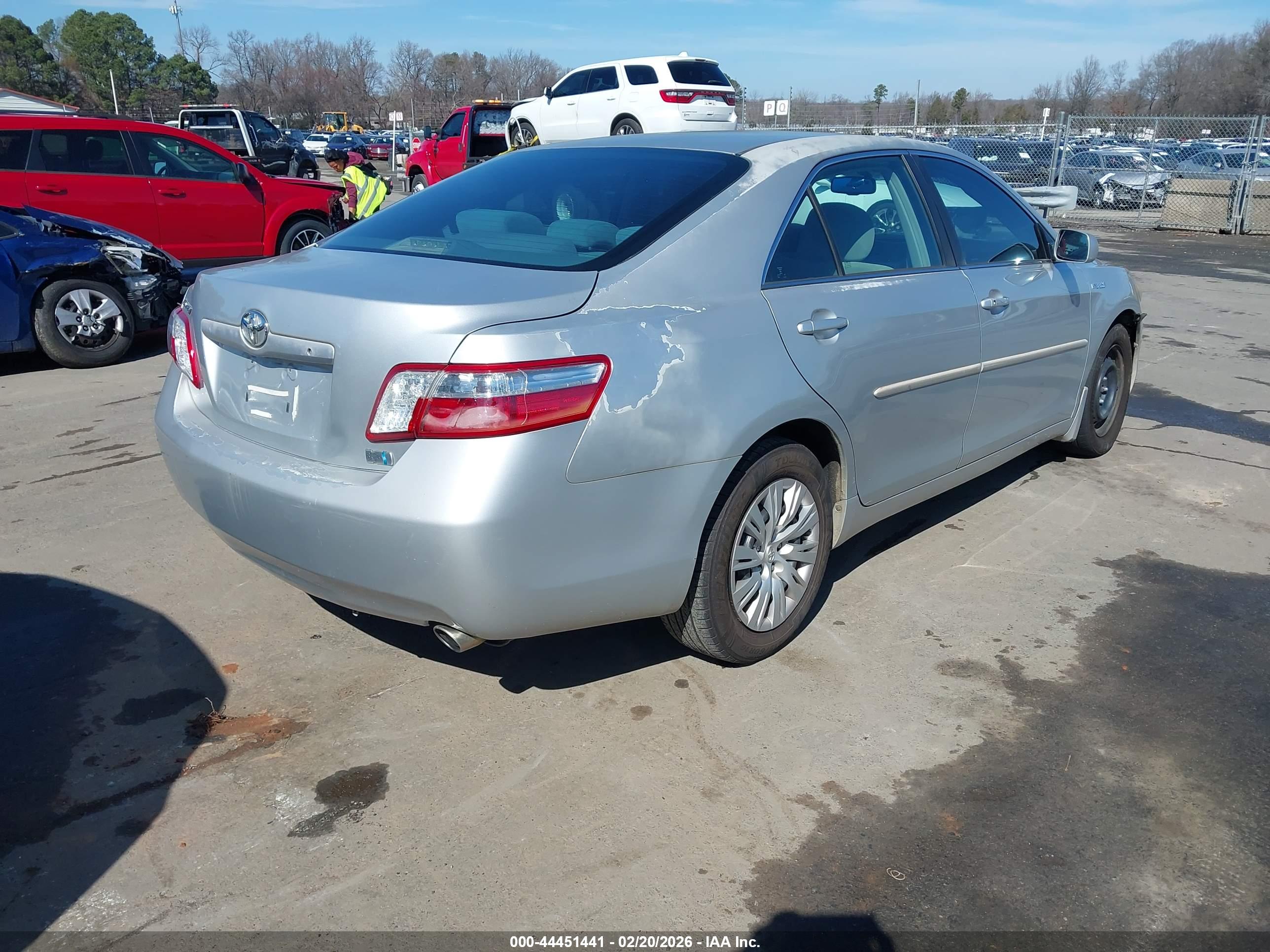 TOYOTA CAMRY image 4