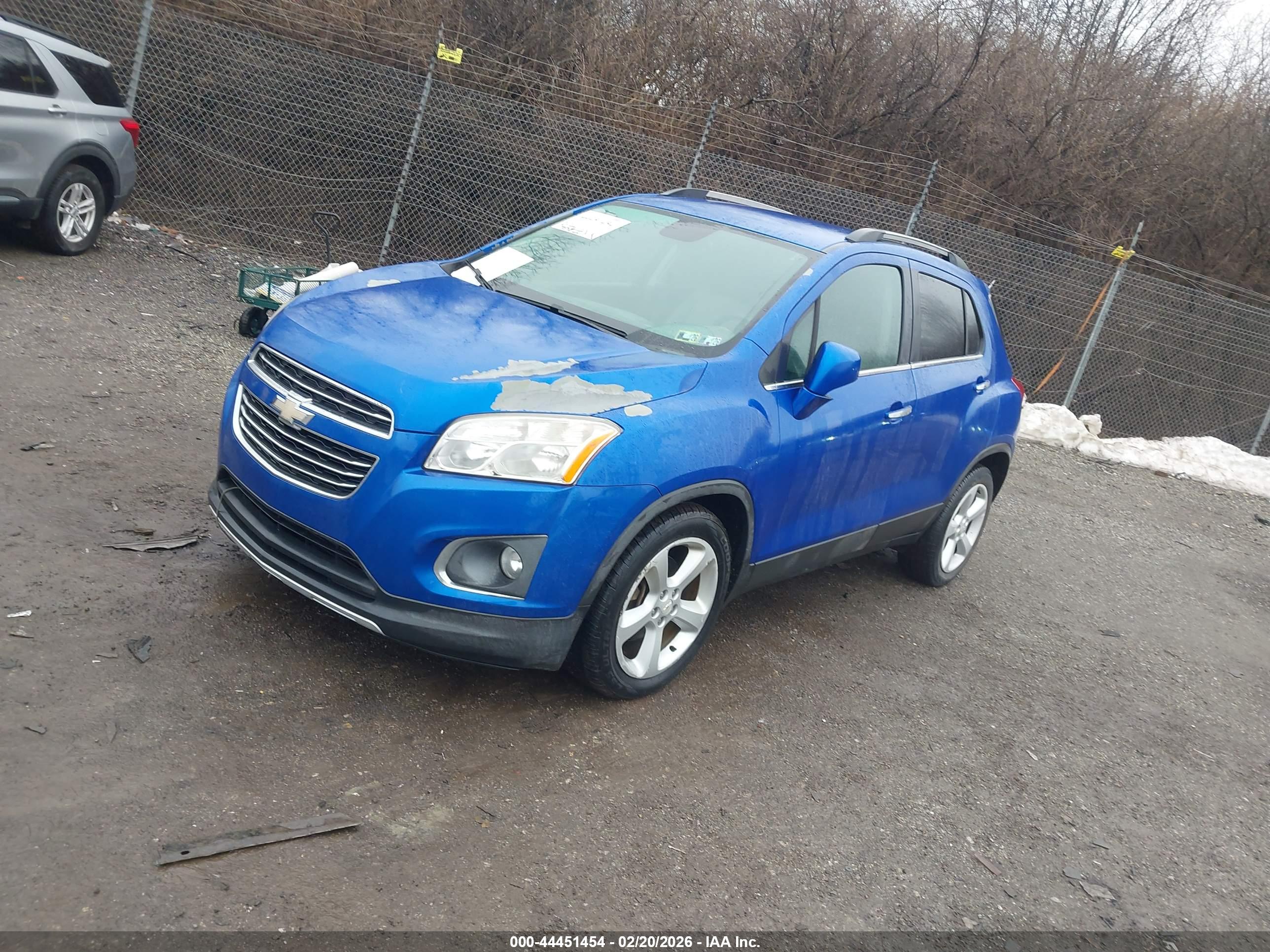 CHEVROLET TRAX image 2
