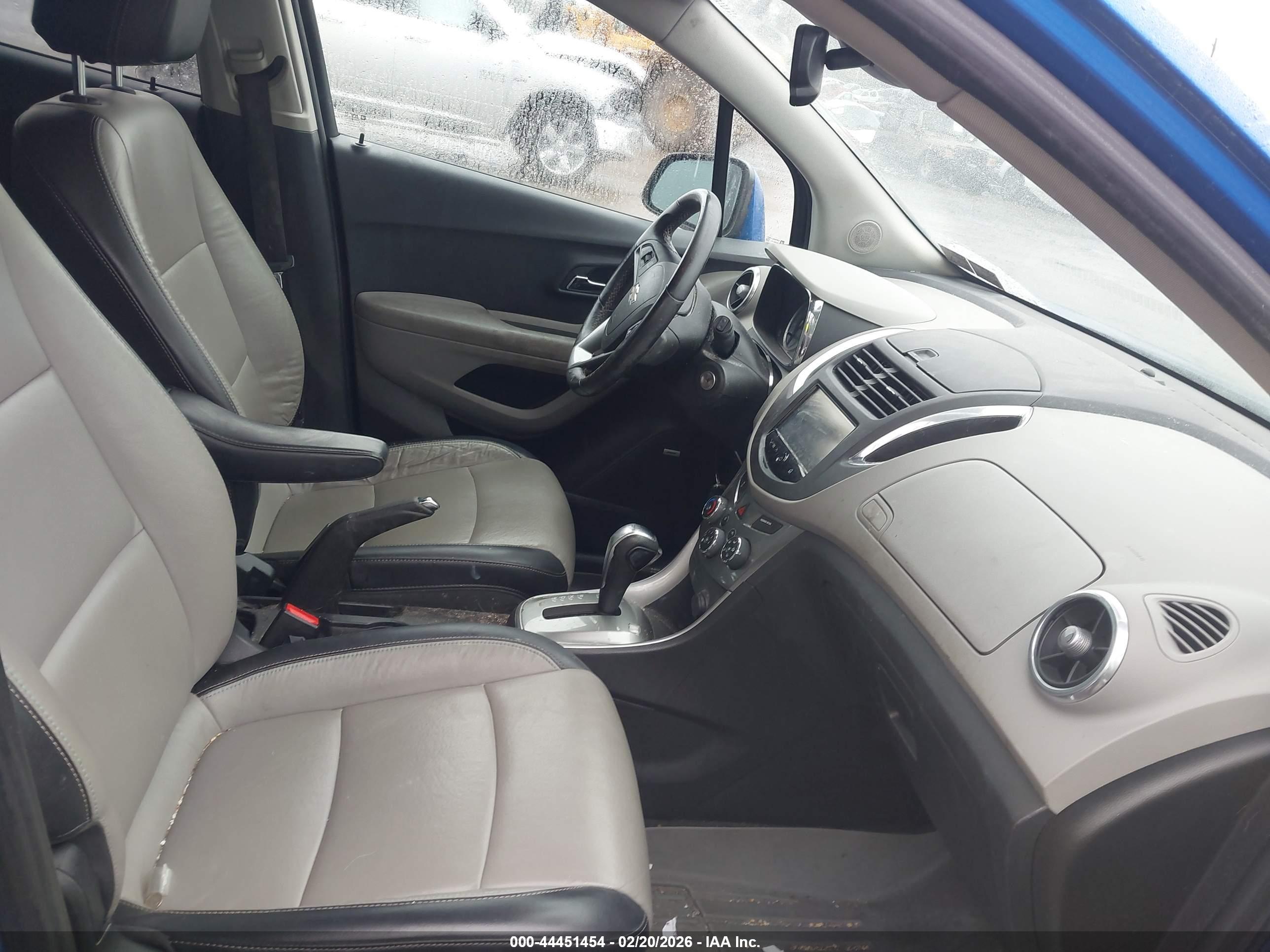 CHEVROLET TRAX image 5