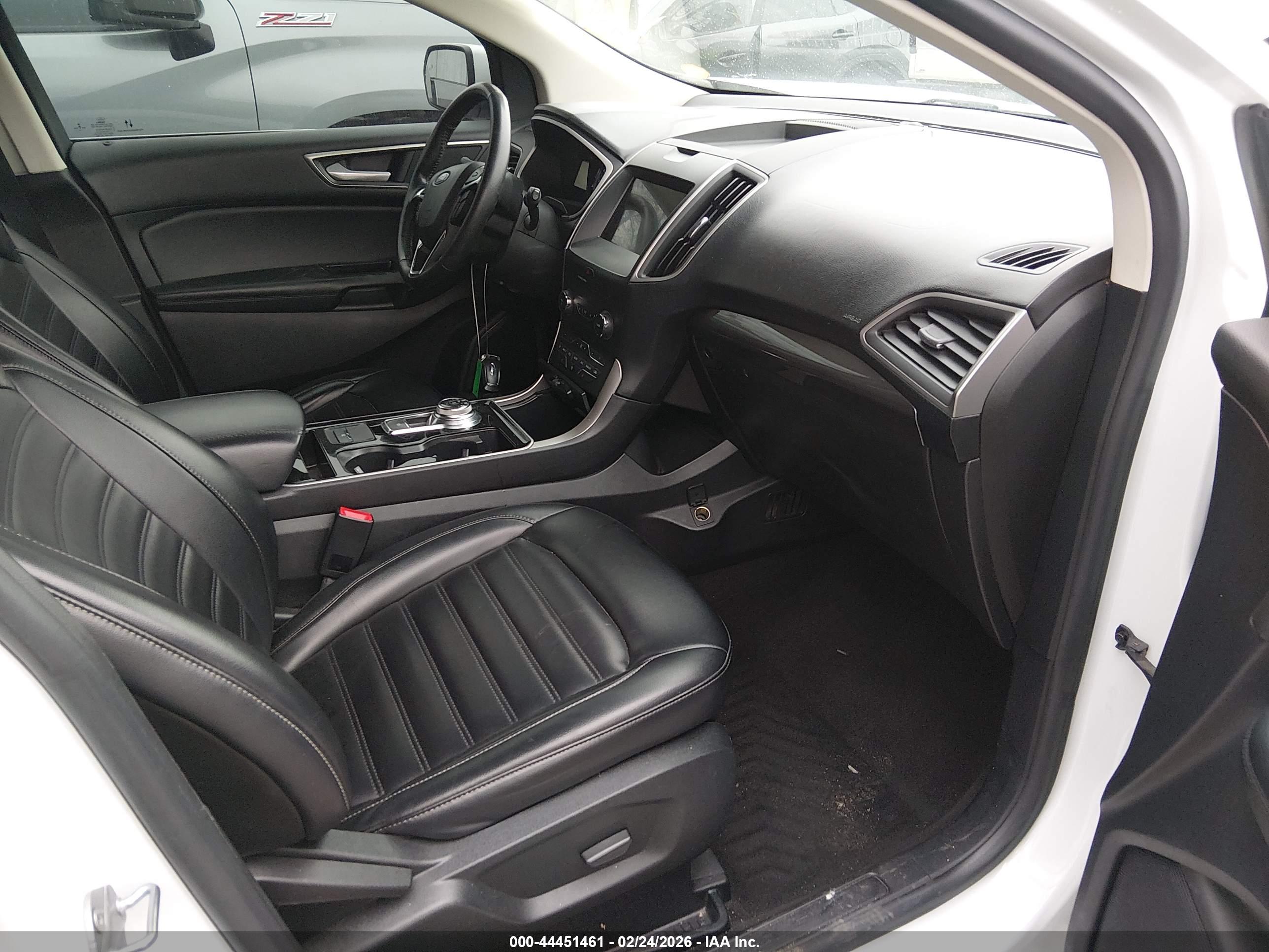 FORD EDGE image 5
