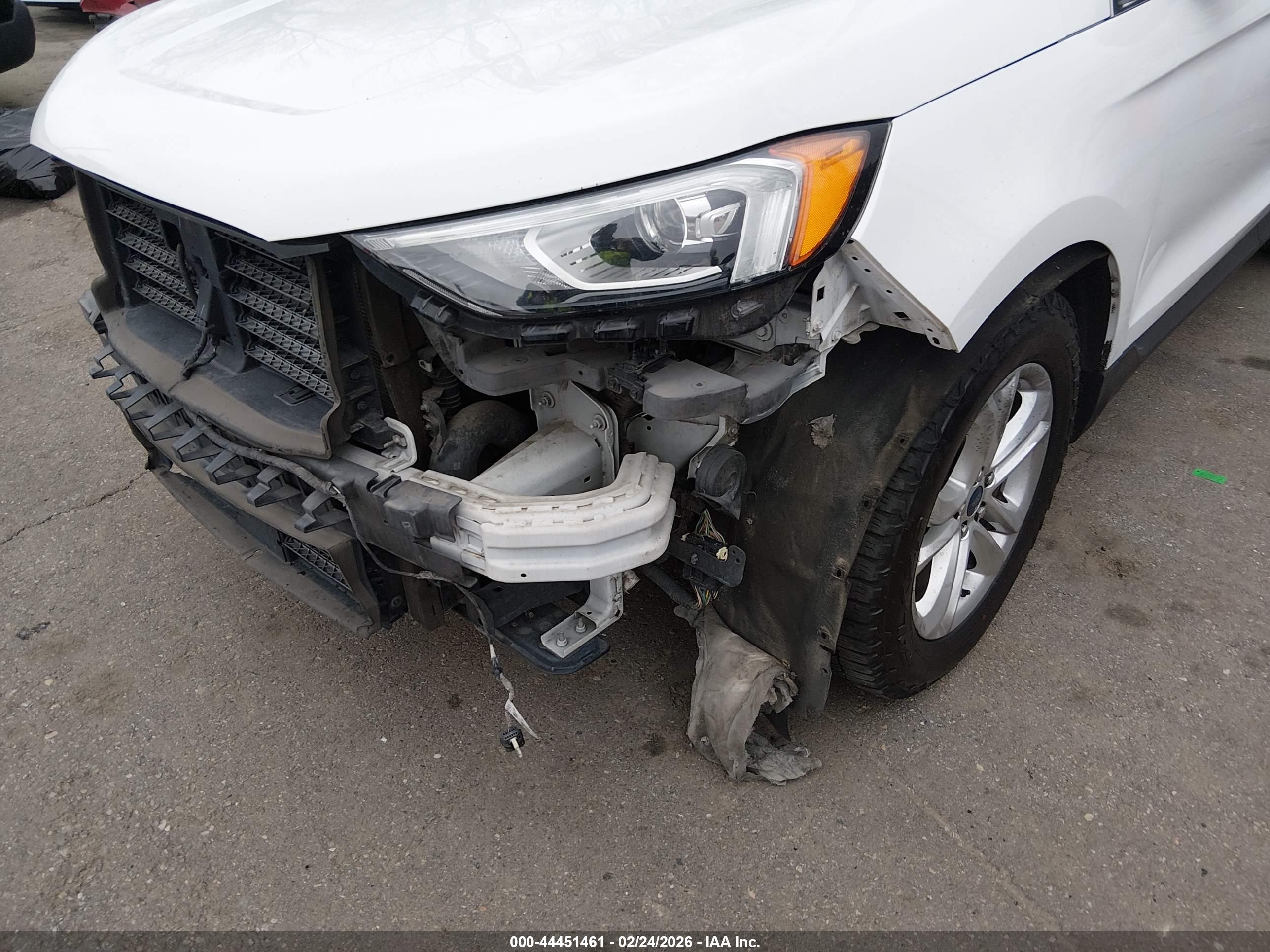 FORD EDGE image 6
