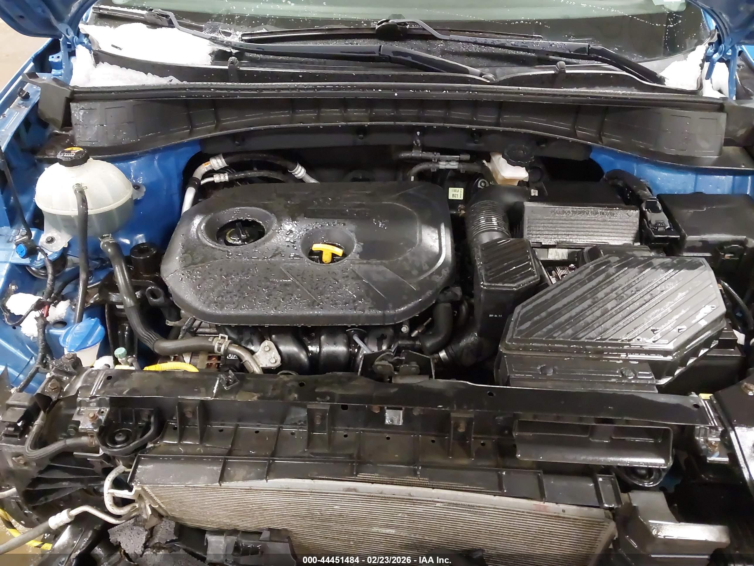 HYUNDAI TUCSON image 10
