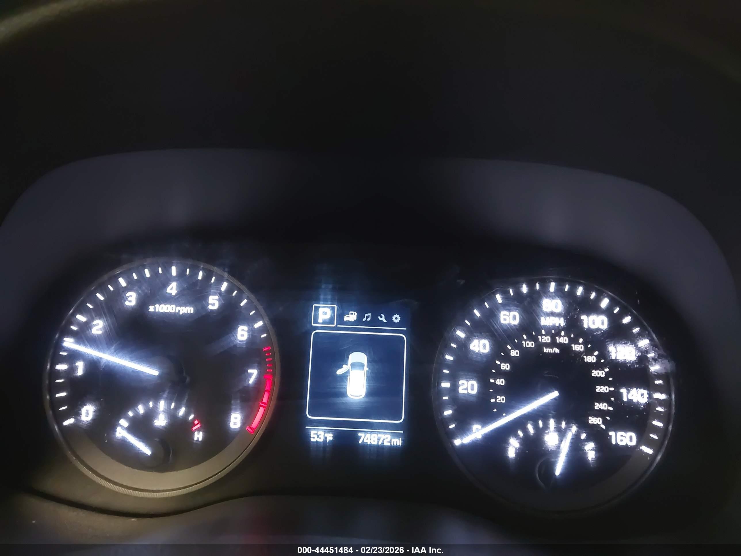 HYUNDAI TUCSON image 7