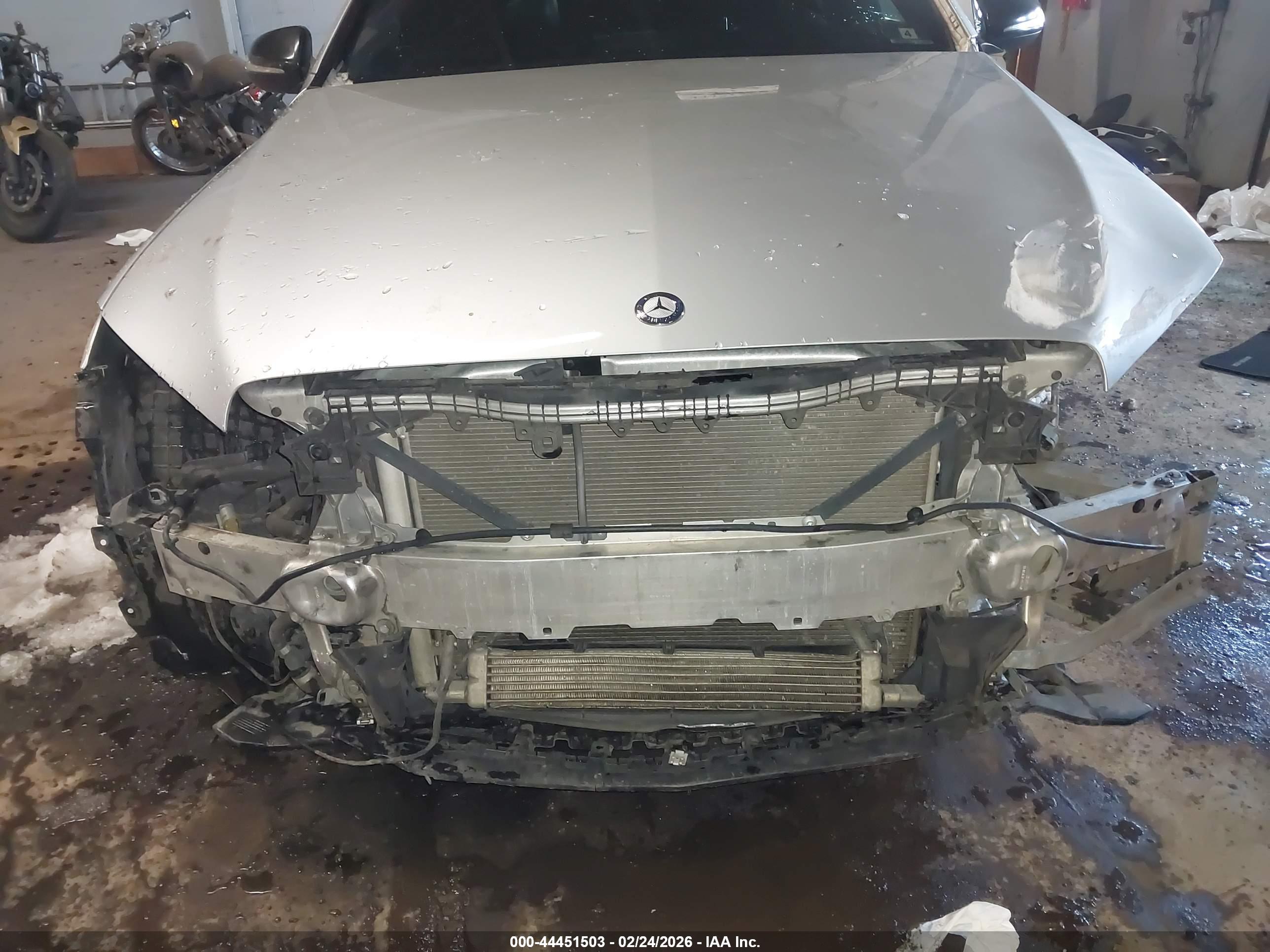 MERCEDES-BENZ C image 6