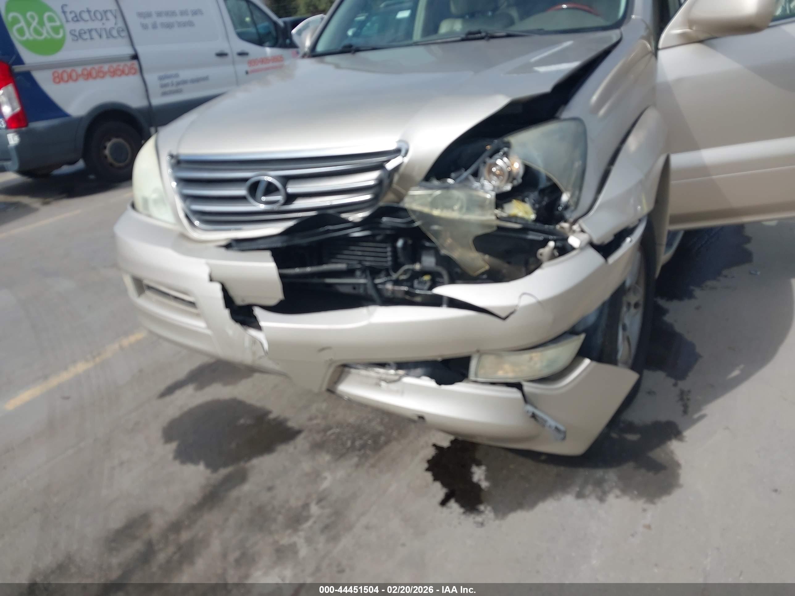 LEXUS GX image 6