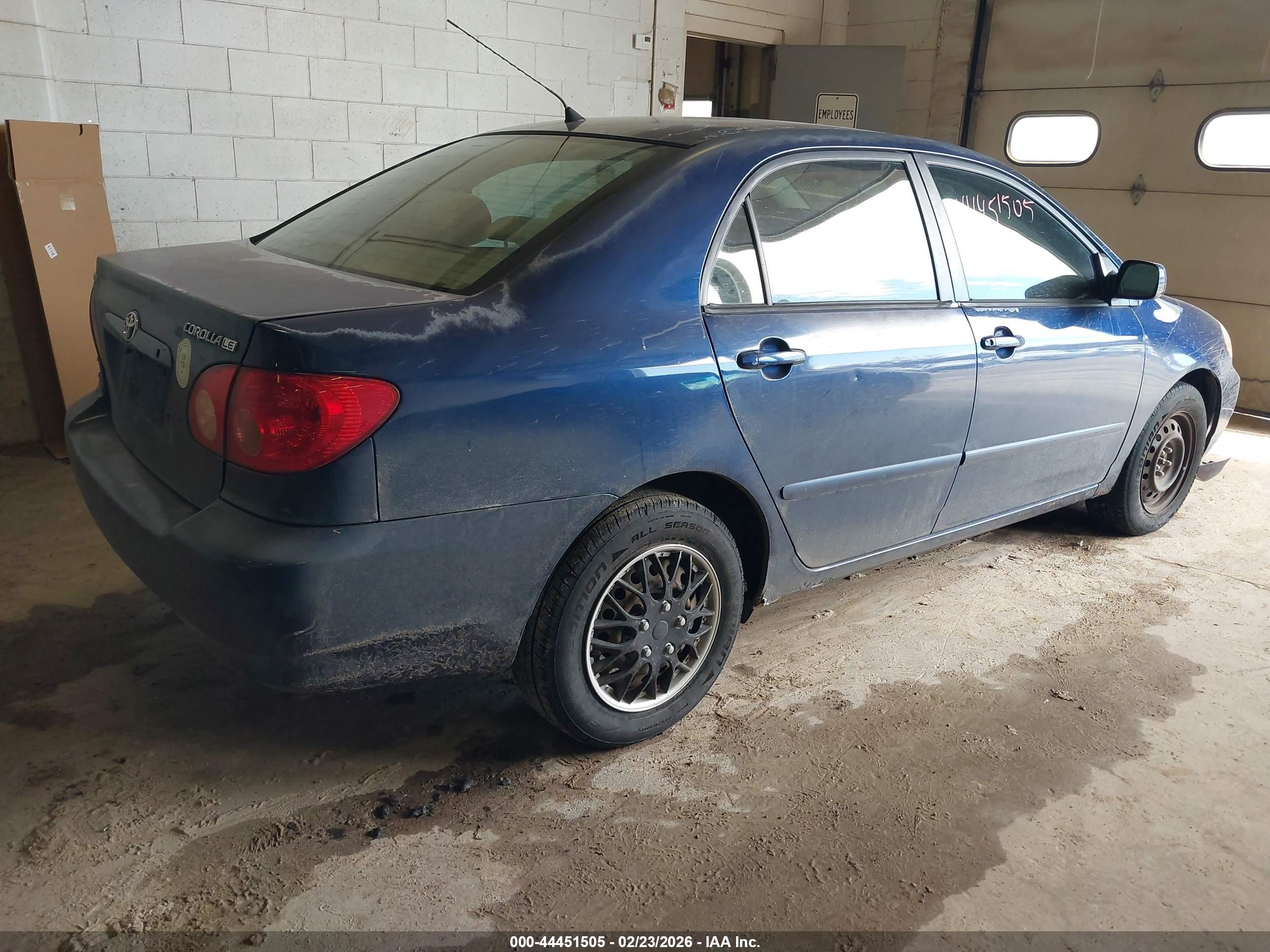 TOYOTA COROLLA image 4