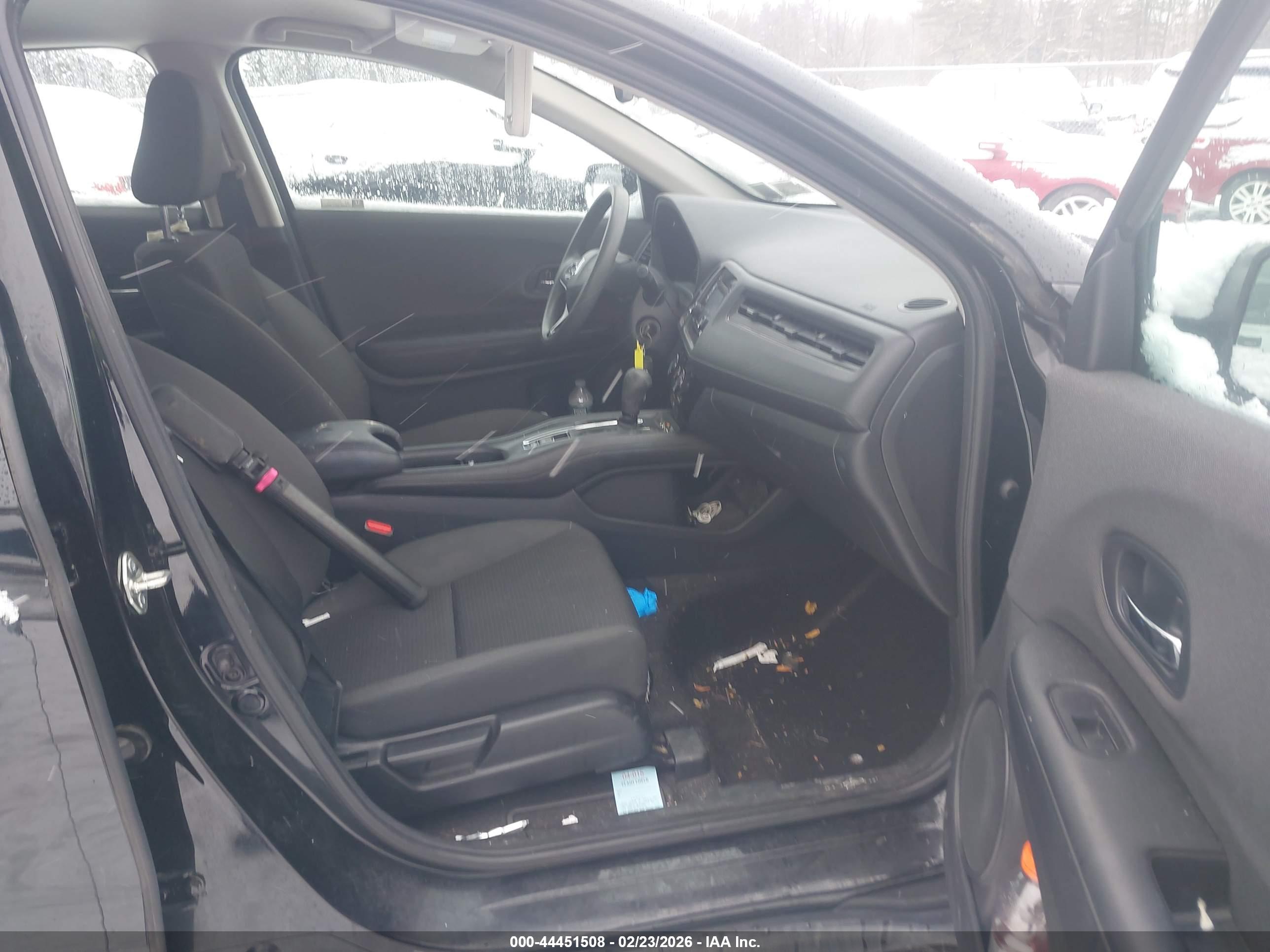 HONDA HR-V image 5