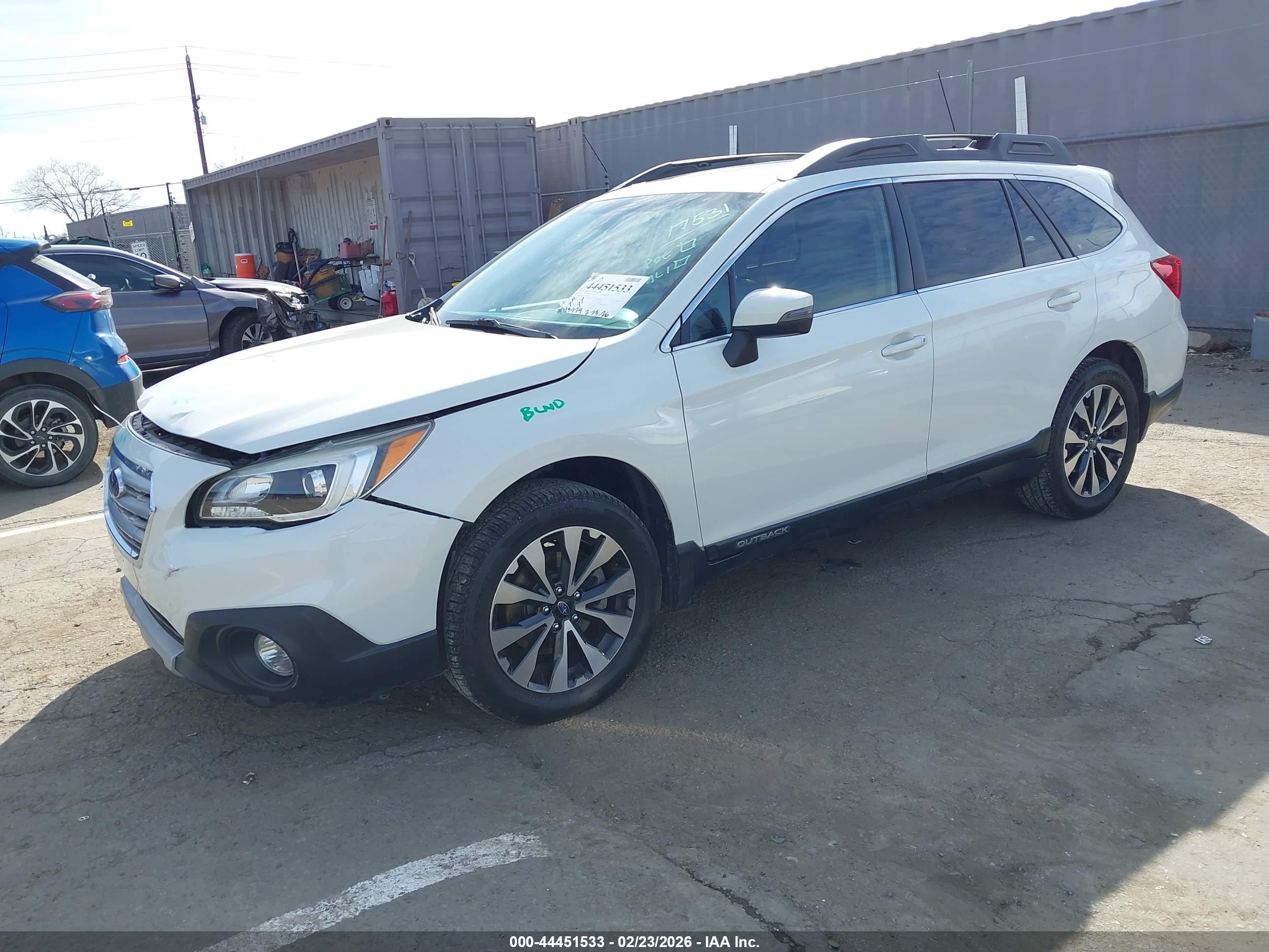 SUBARU OUTBACK image 2