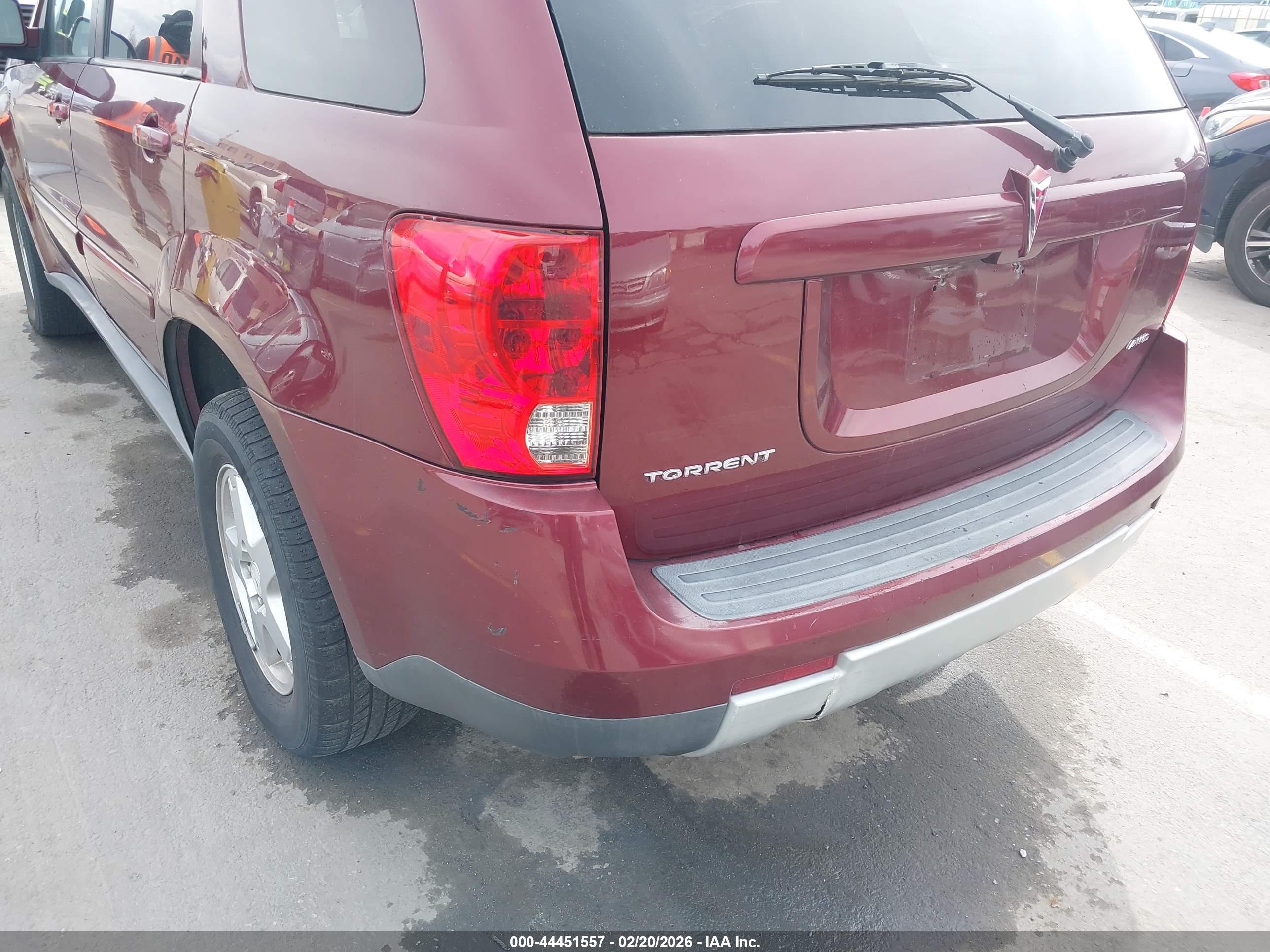 PONTIAC TORRENT image 6