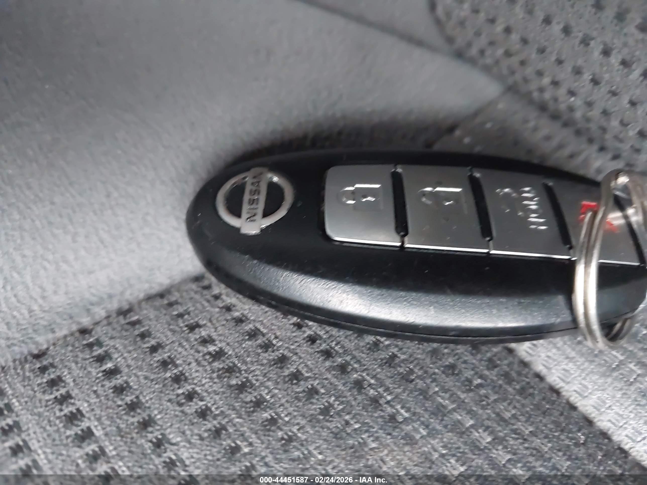 NISSAN SENTRA image 11